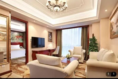 Vienna International Hotel Shanghai Qingpu New Town Metro Station Branch