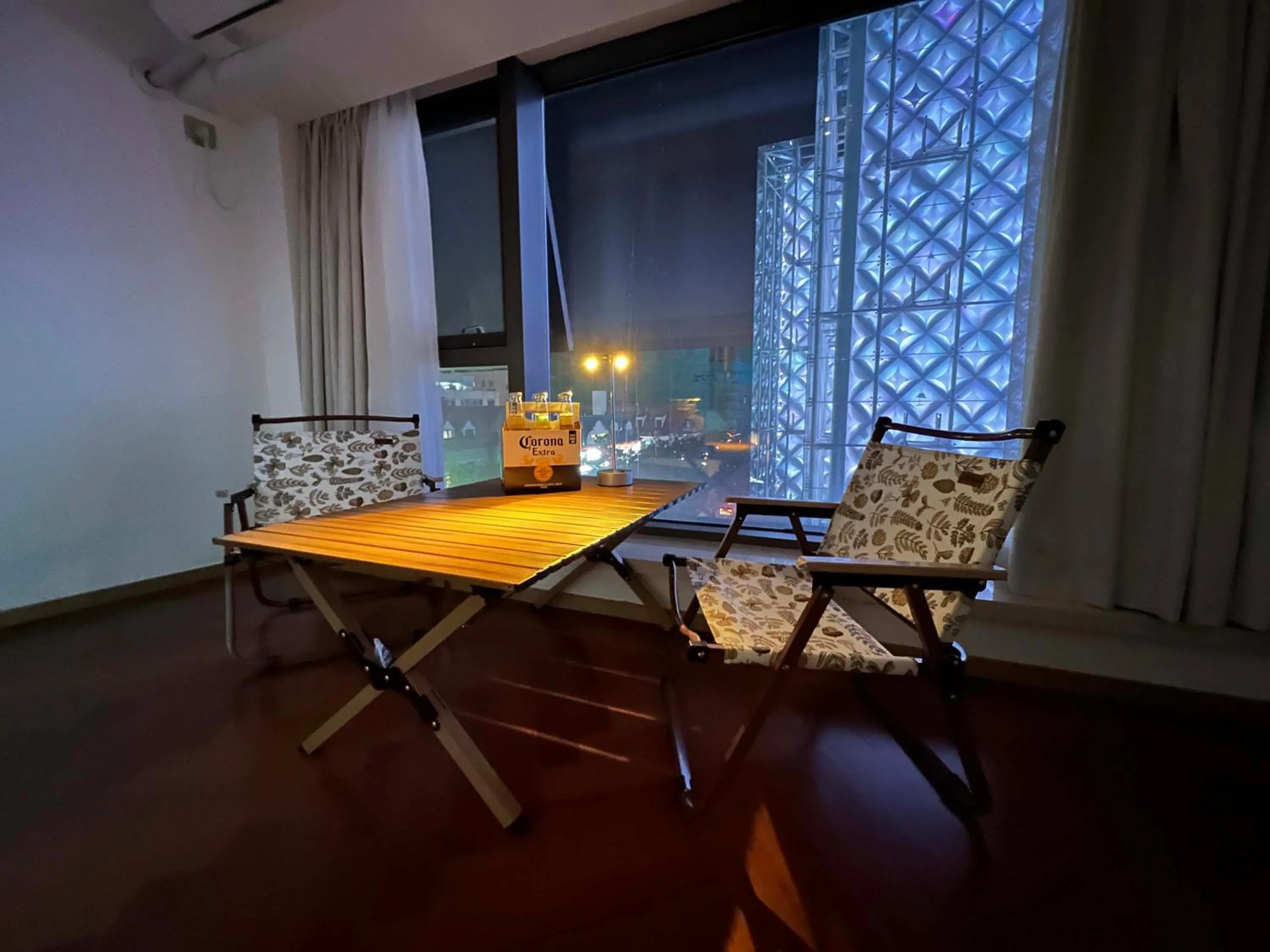Seating area in Hongqiao Aegean Sea LOFT Apartment