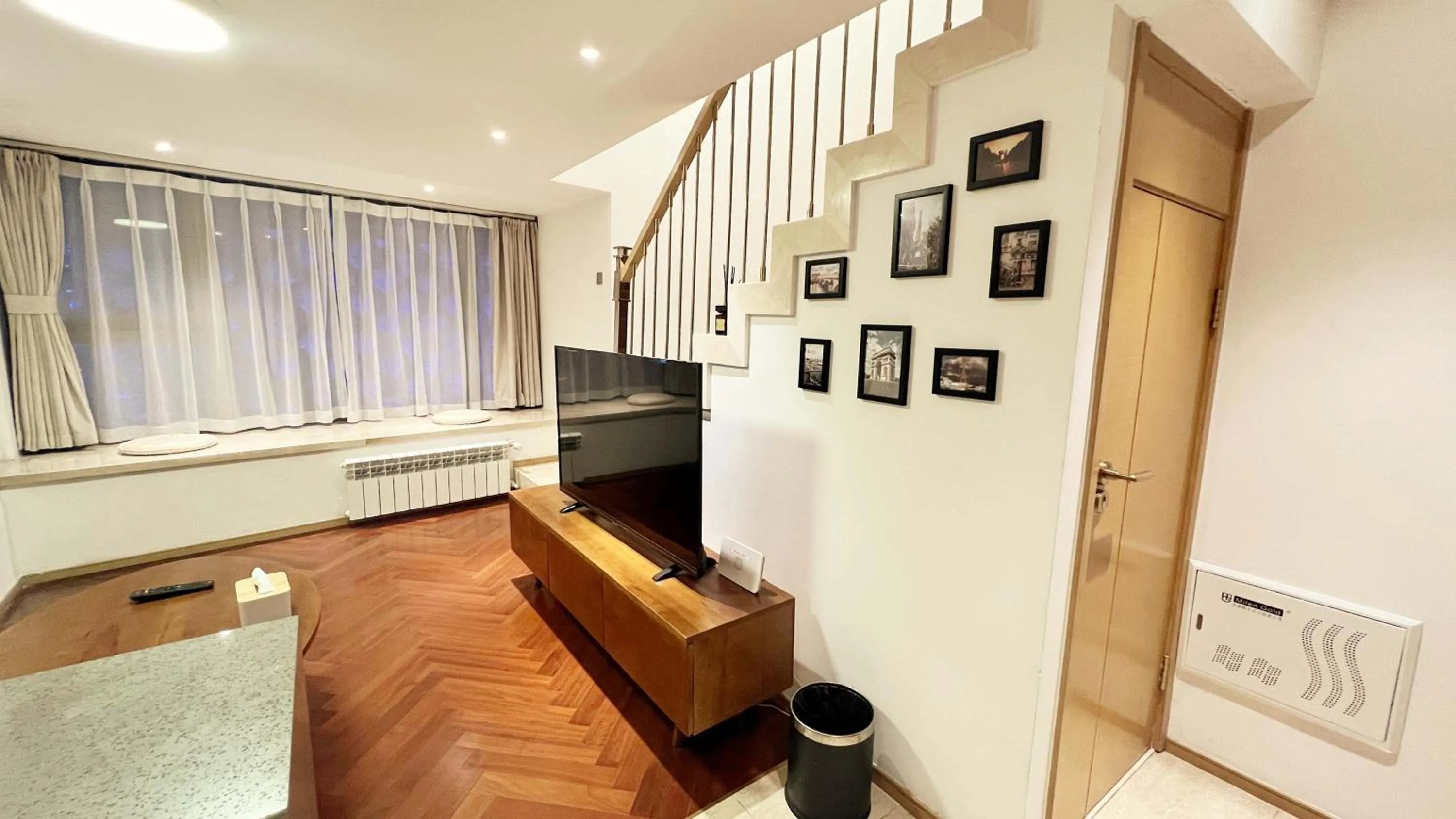 Living room in Hongqiao Aegean Sea LOFT Apartment