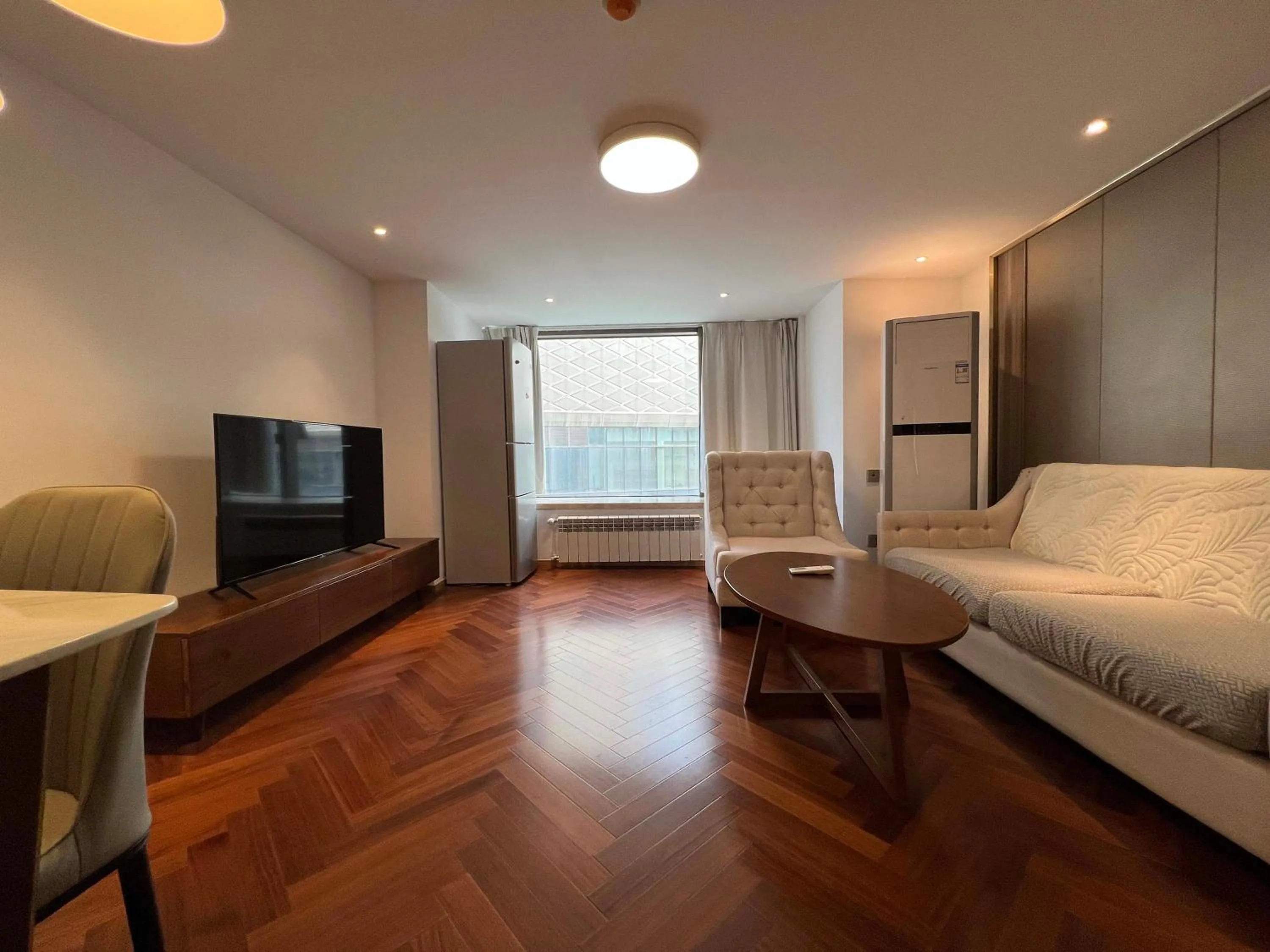 Bed in Hongqiao Aegean Sea LOFT Apartment