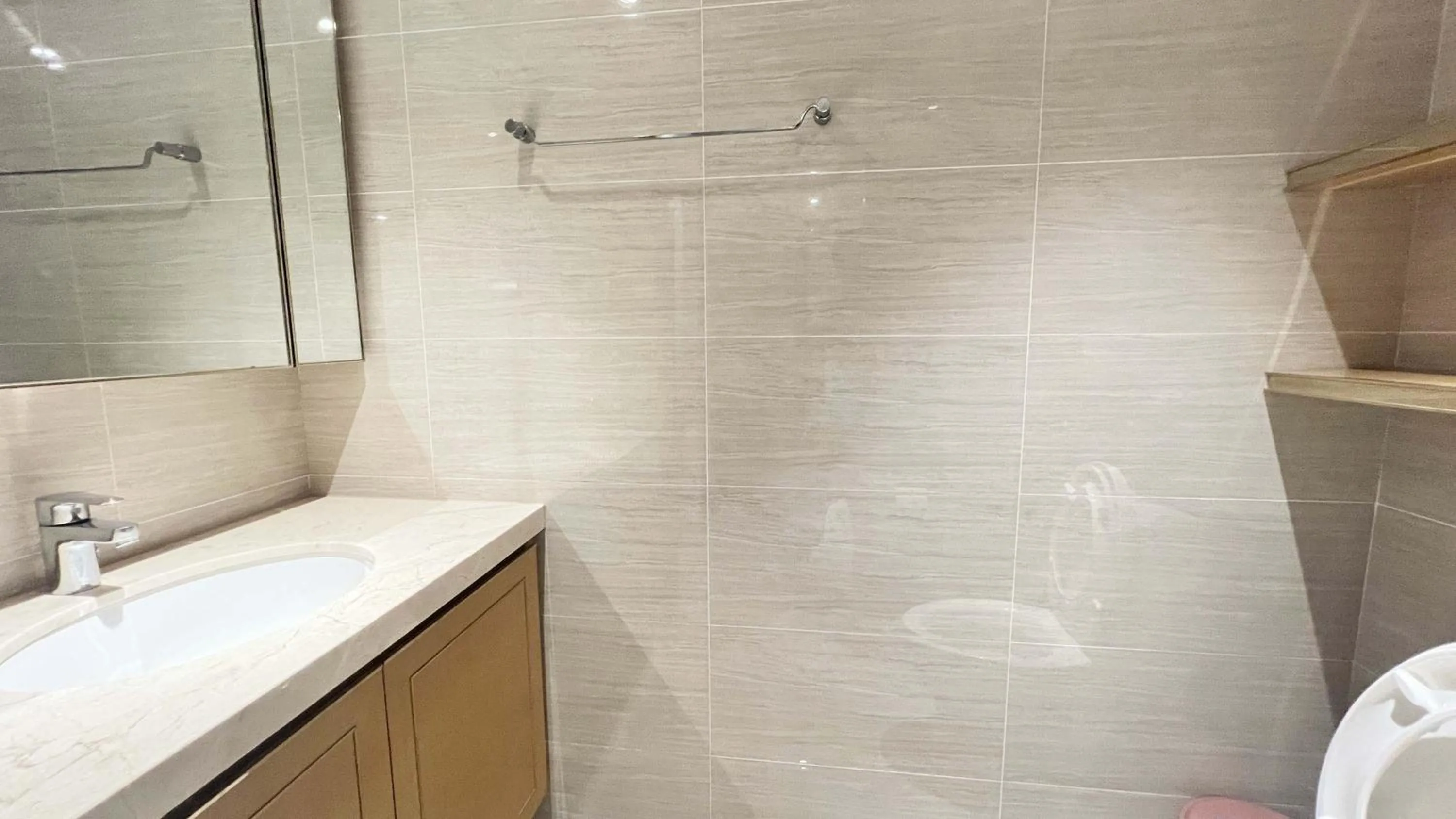 Toilet in Hongqiao Aegean Sea LOFT Apartment