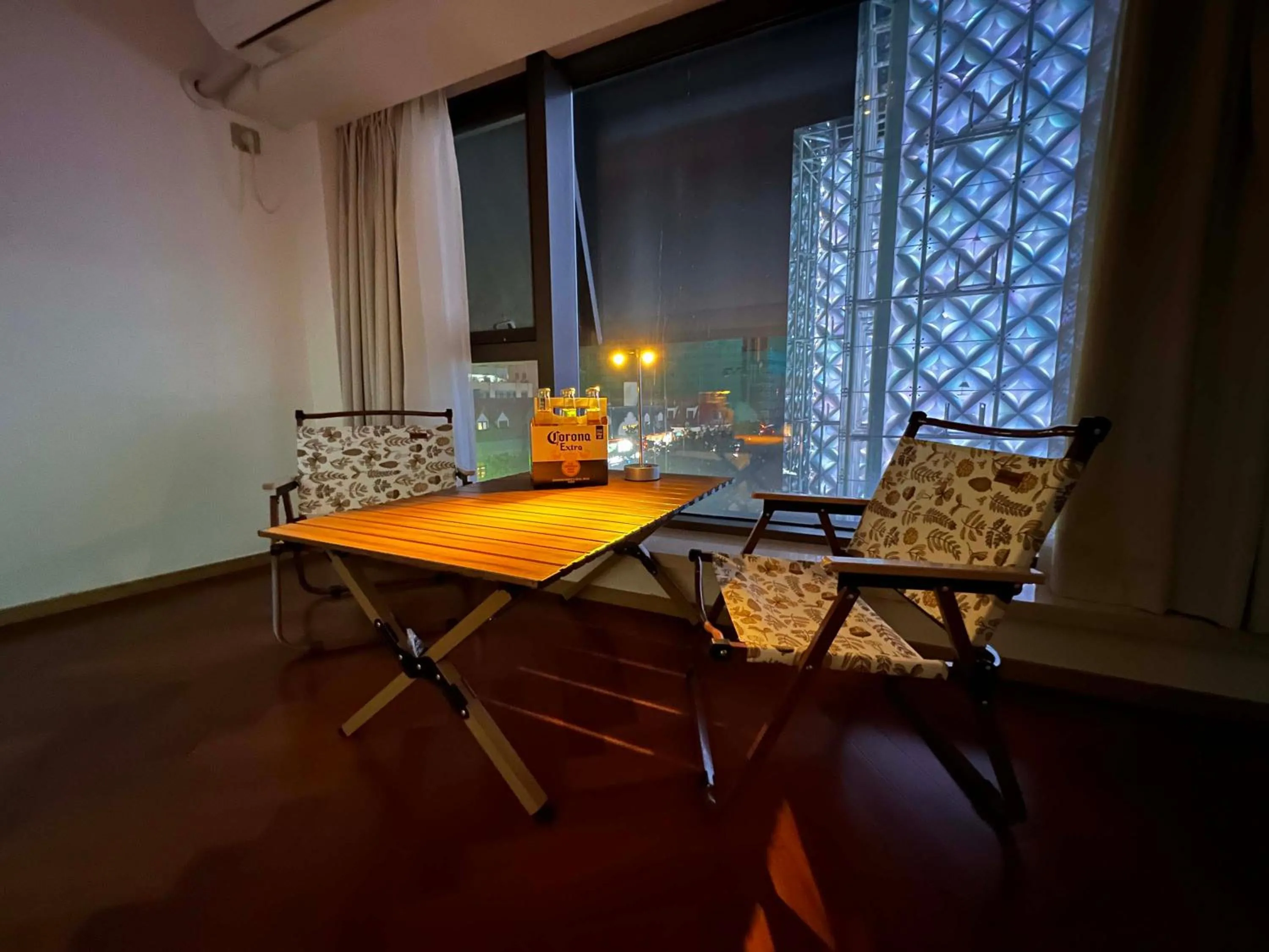 Seating area in Hongqiao Aegean Sea LOFT Apartment