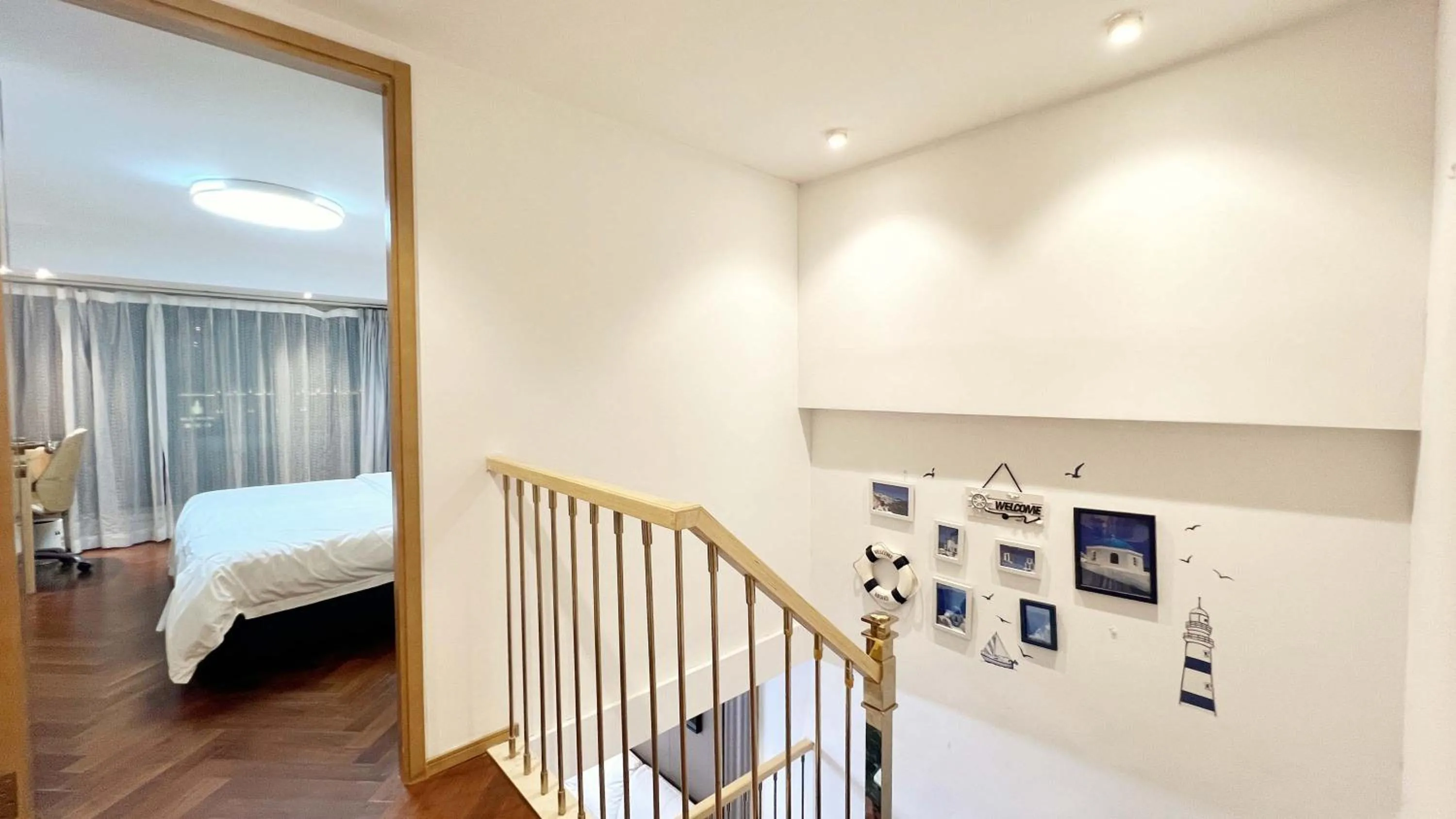 Bed in Hongqiao Aegean Sea LOFT Apartment