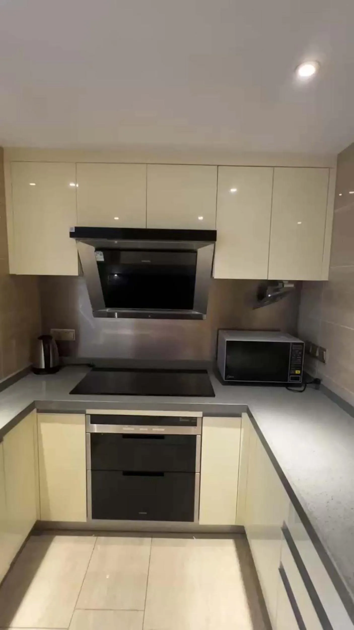 Kitchen or kitchenette in Hongqiao Aegean Sea LOFT Apartment