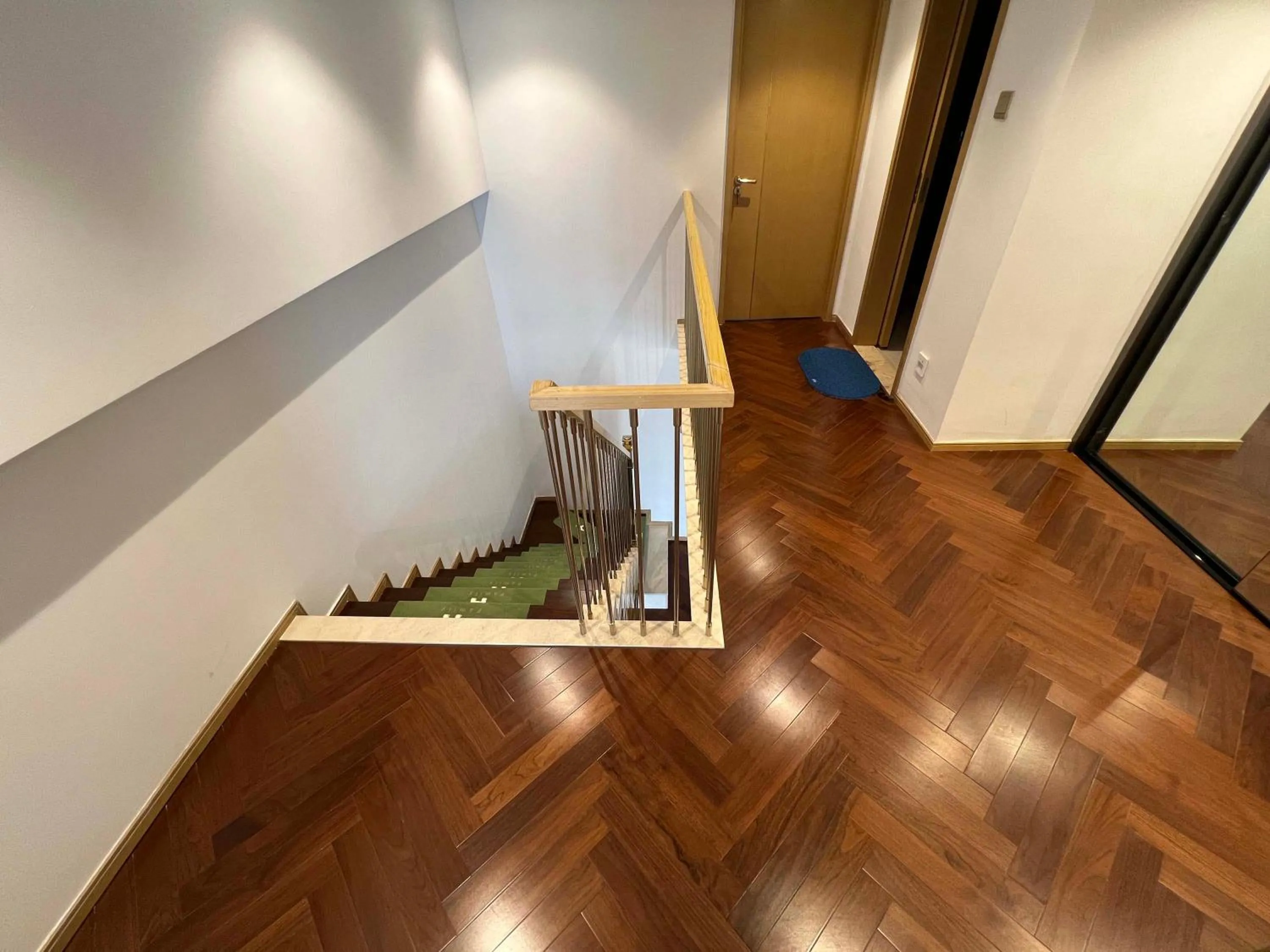Decorative detail in Hongqiao Aegean Sea LOFT Apartment