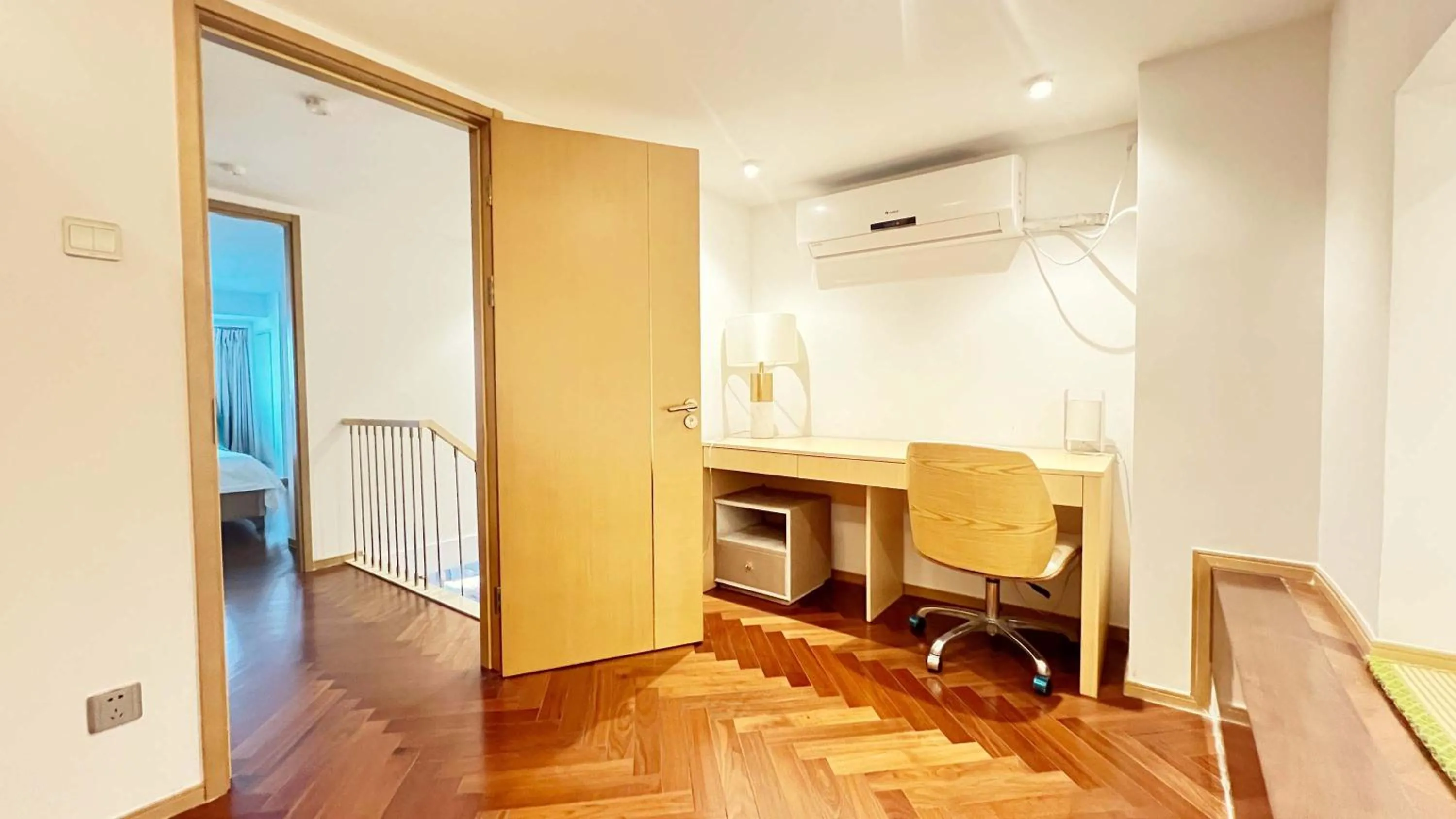 Seating area in Hongqiao Aegean Sea LOFT Apartment