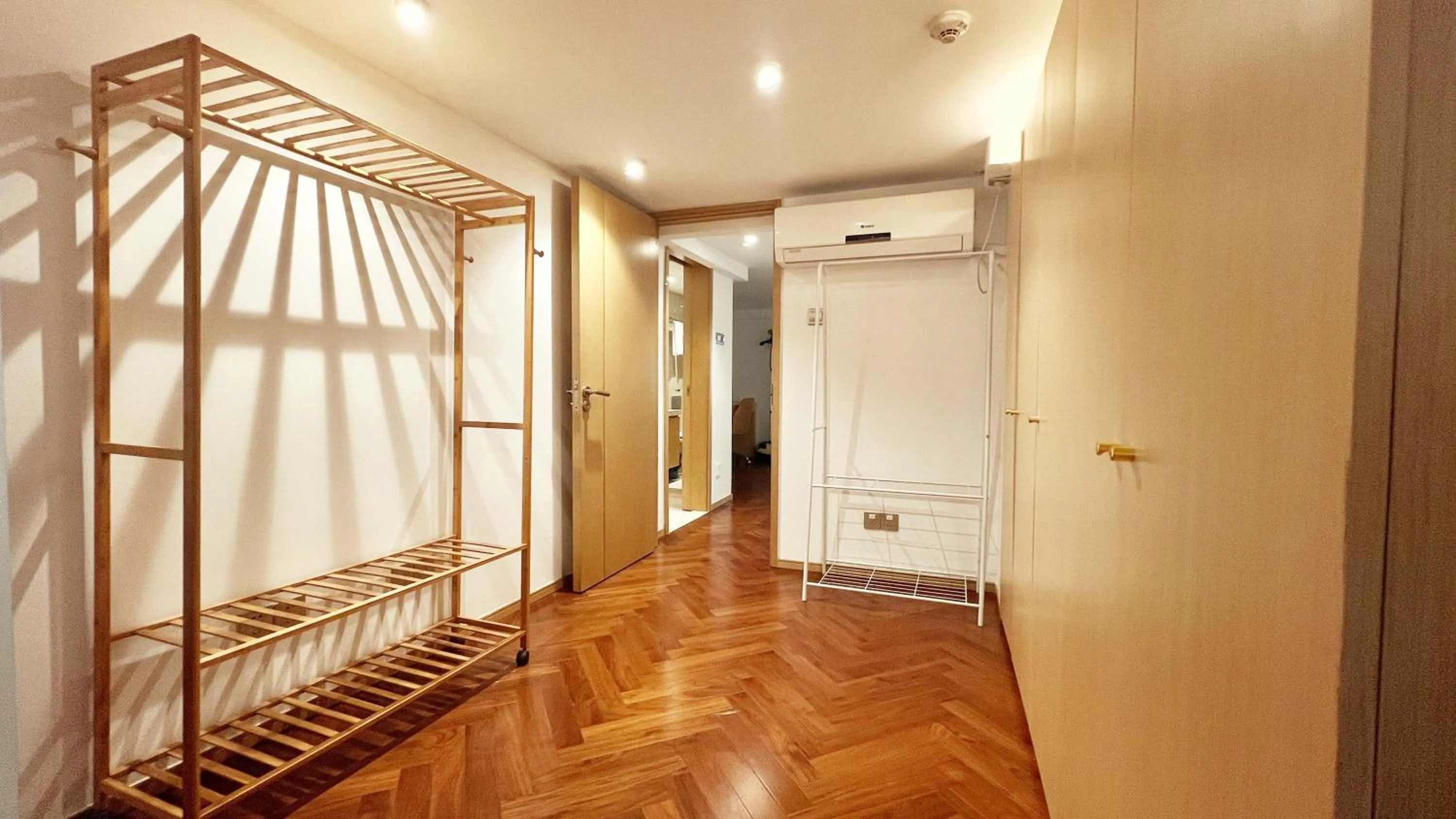 Photo of the whole room in Hongqiao Aegean Sea LOFT Apartment