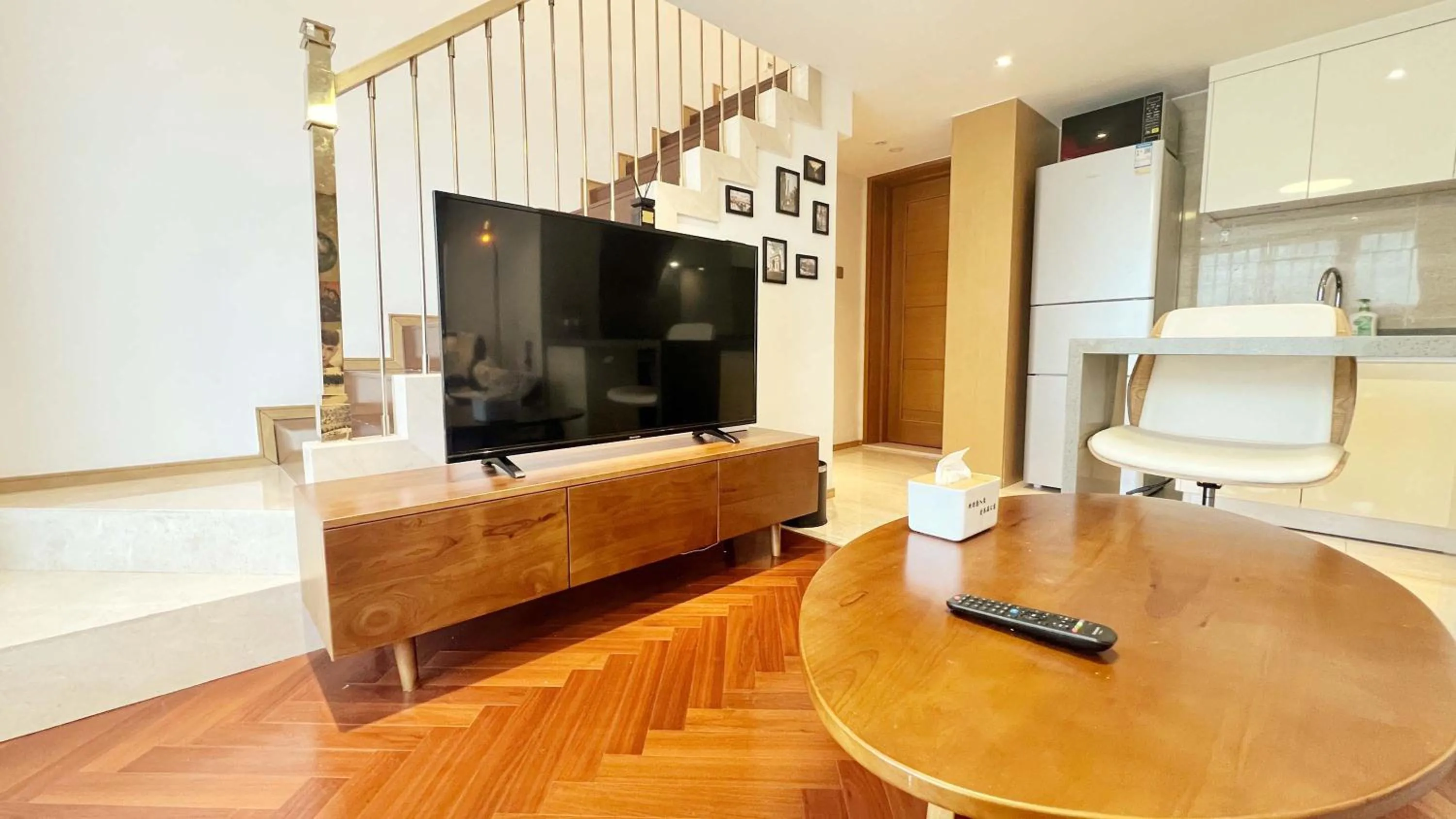 Seating area in Hongqiao Aegean Sea LOFT Apartment