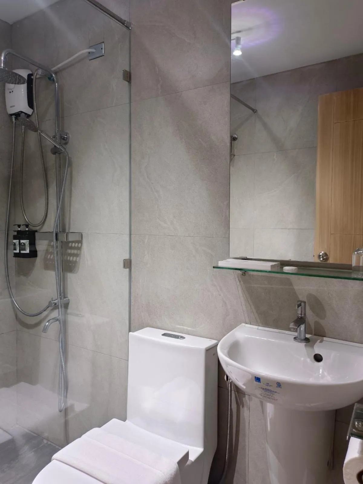 Bathroom in Verdant Villas