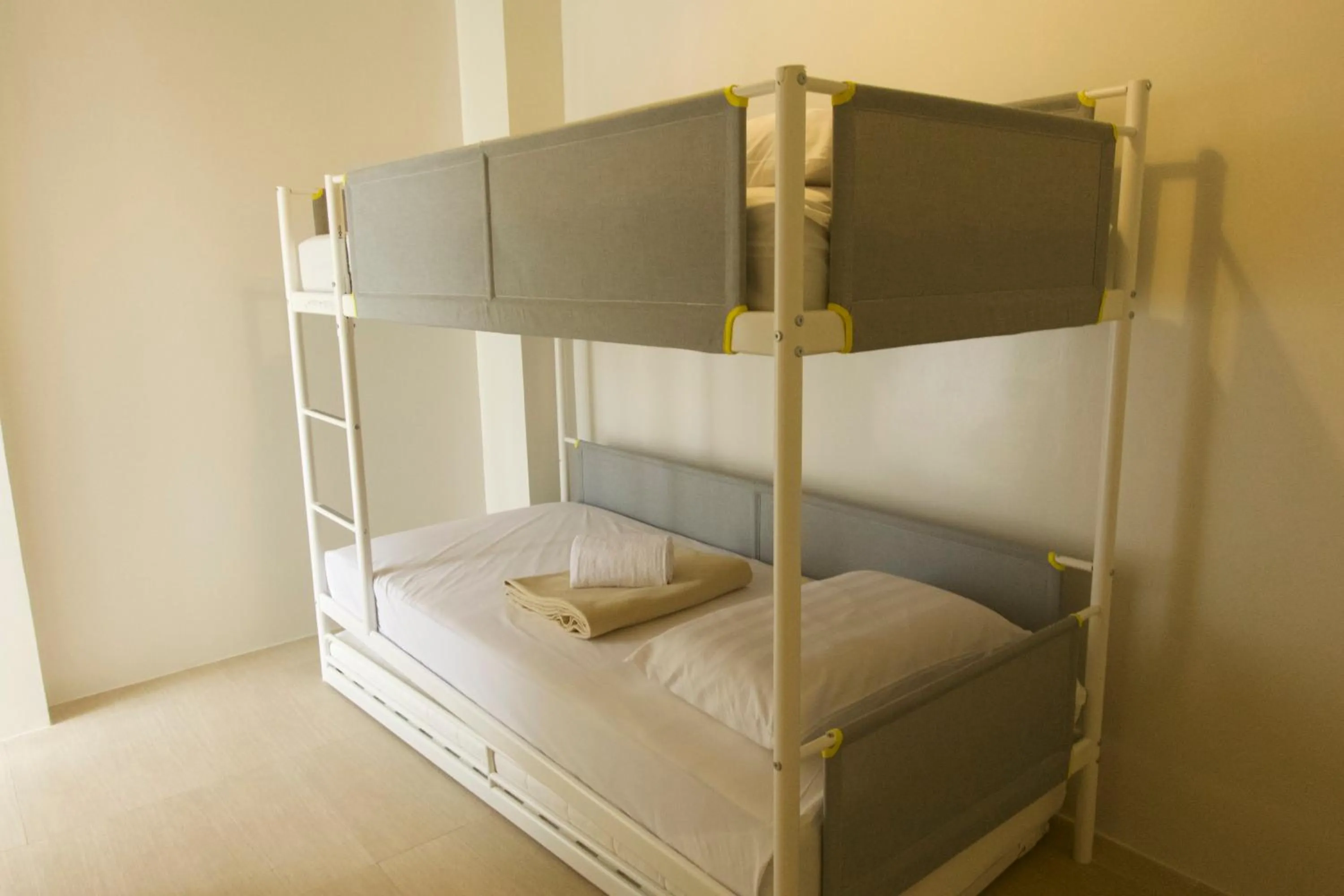 bunk bed, Bed in Verdant Villas