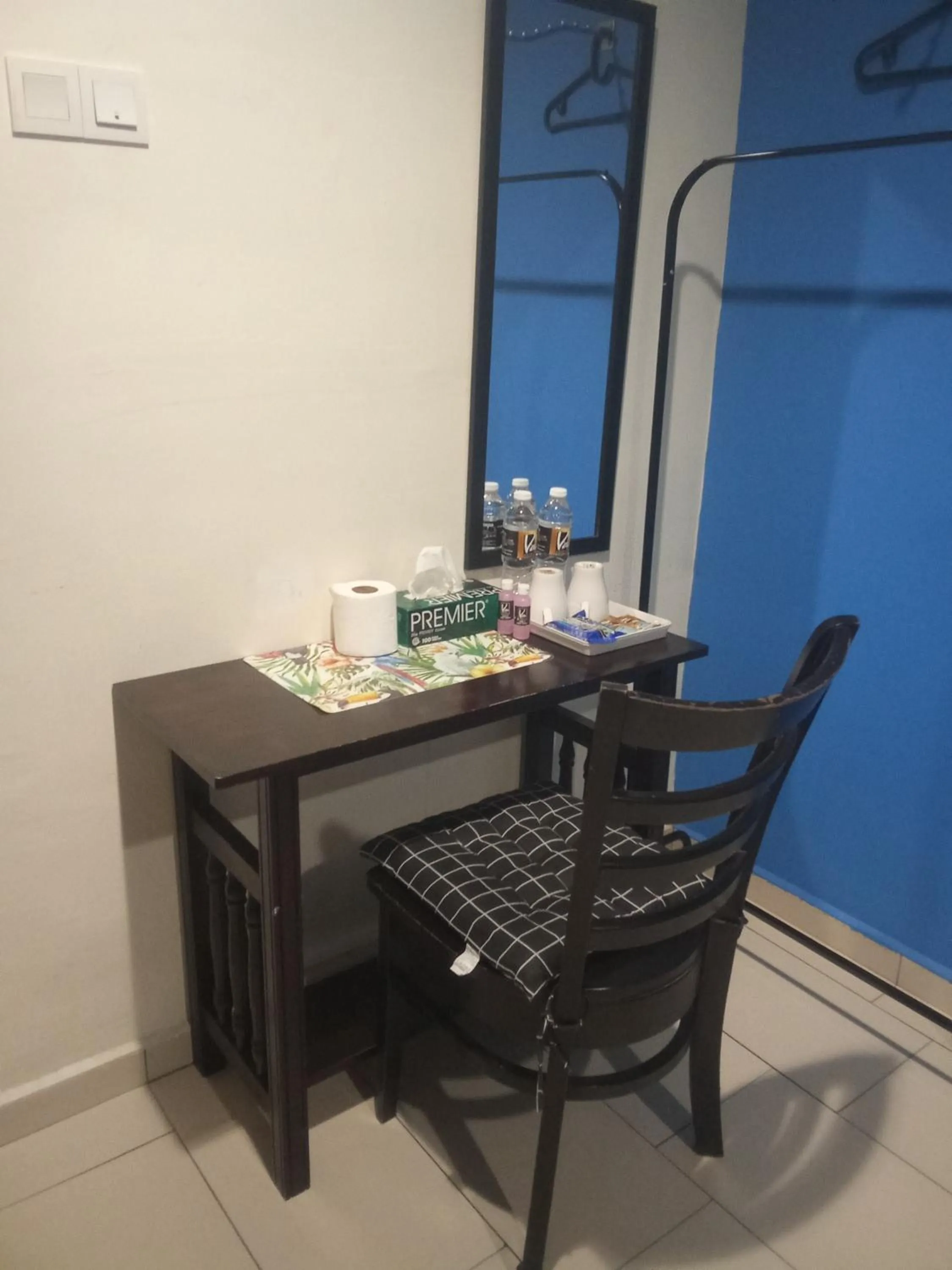 Seating area in Vitro Hotel