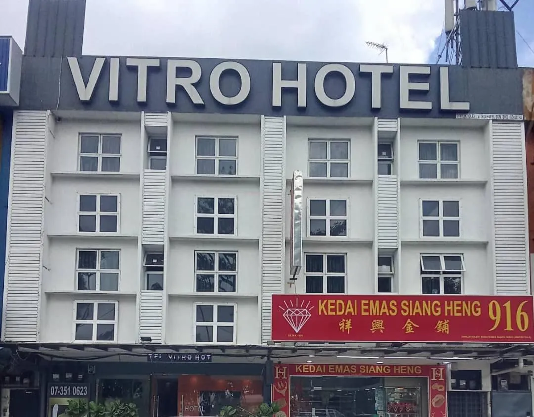 Property building in Vitro Hotel