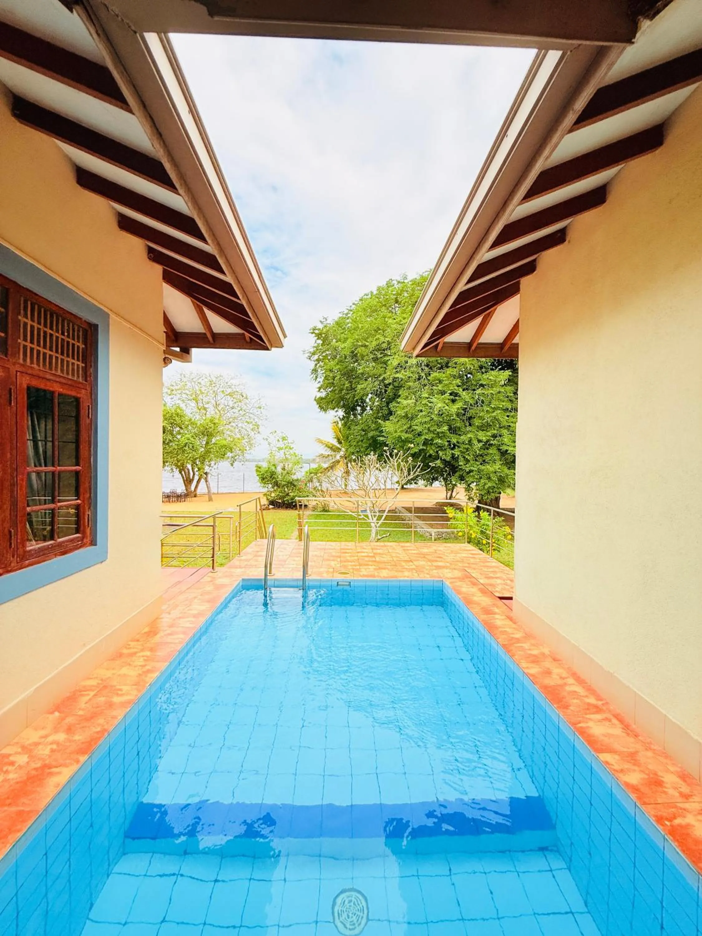 Lake View Bungalow Yala