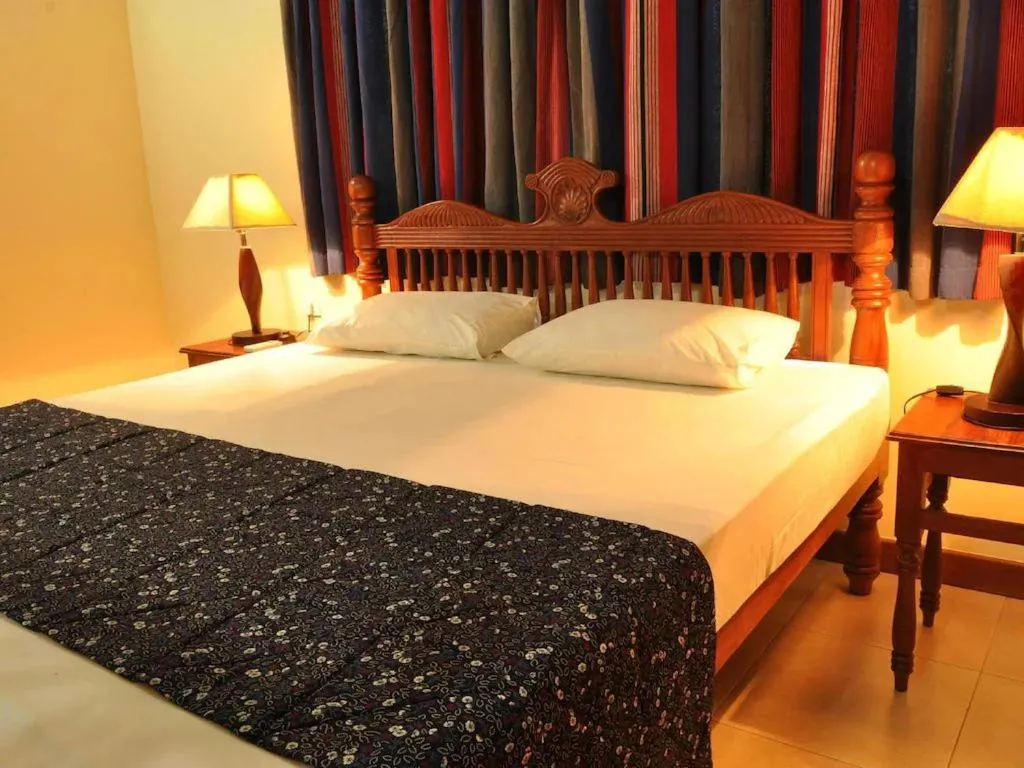 Bed in Lake View Bungalow Yala