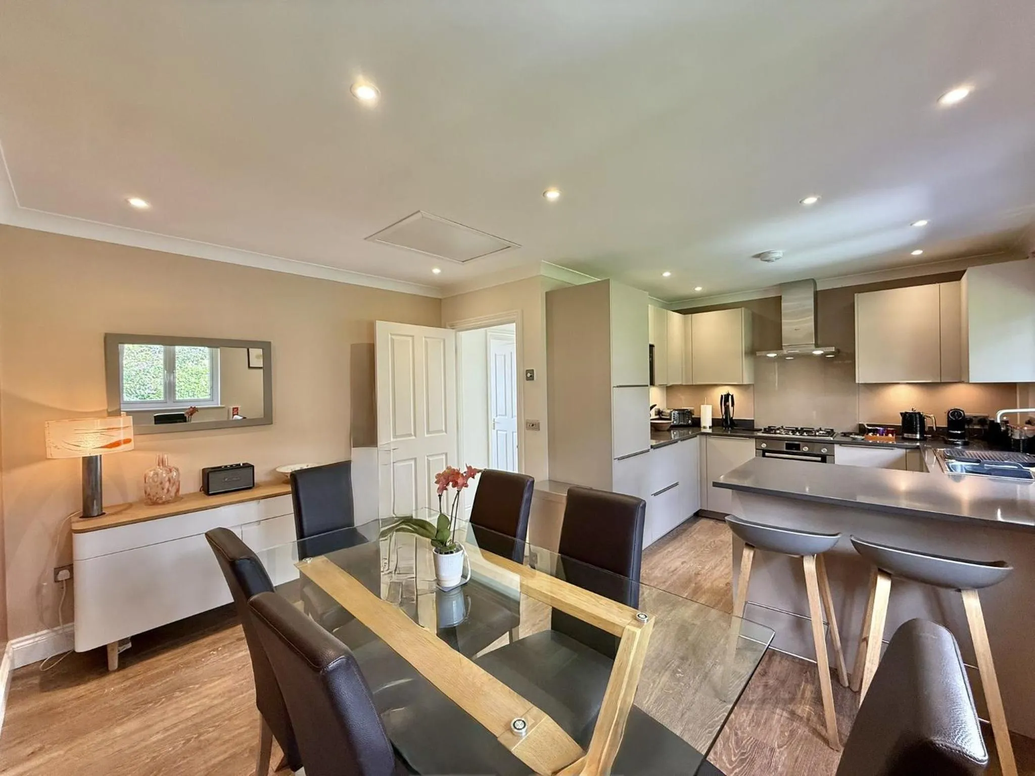 7 Coram Court