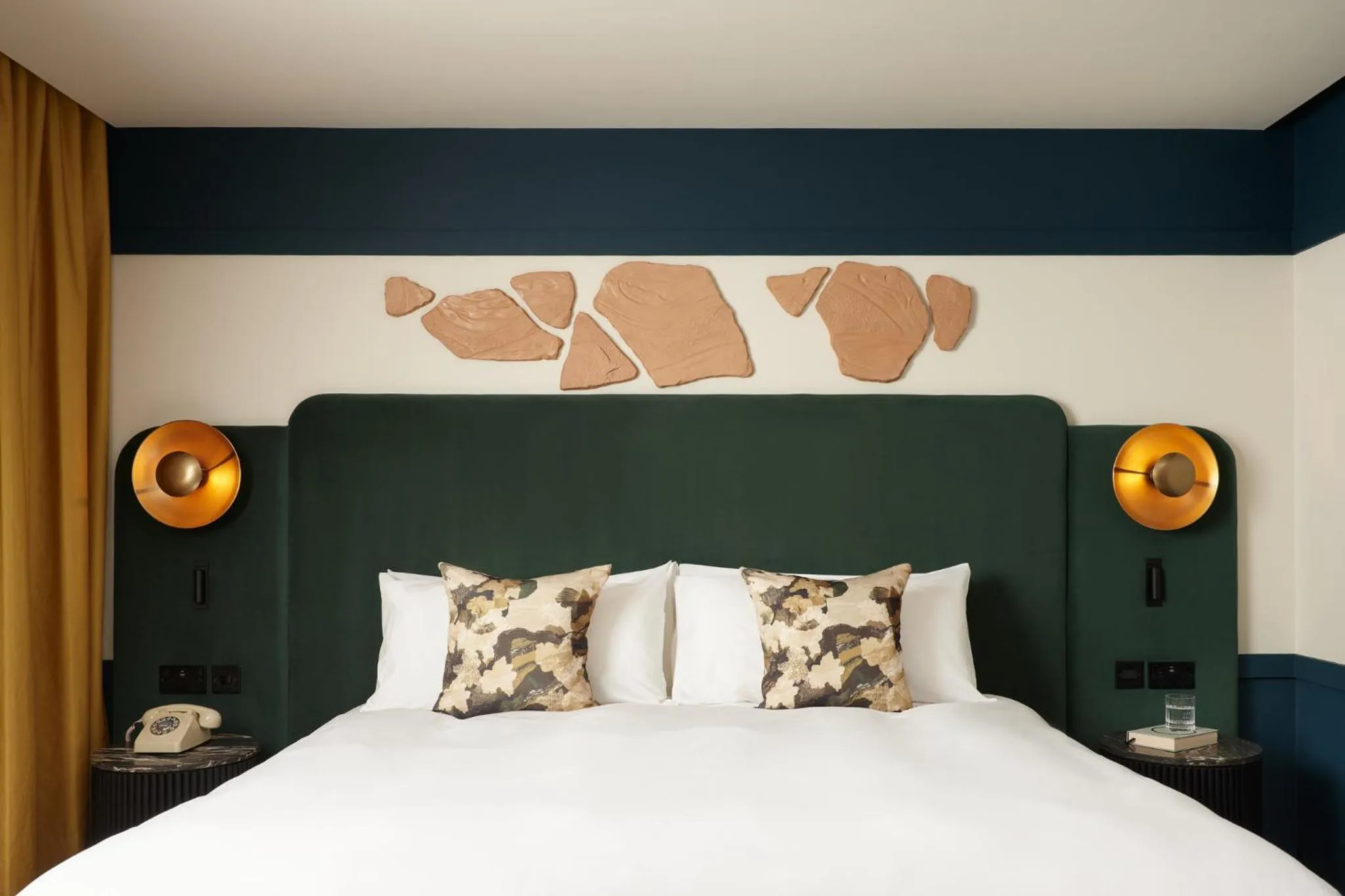 Bedroom, Bed in Hotel Indigo Gloucester - The Forum by IHG