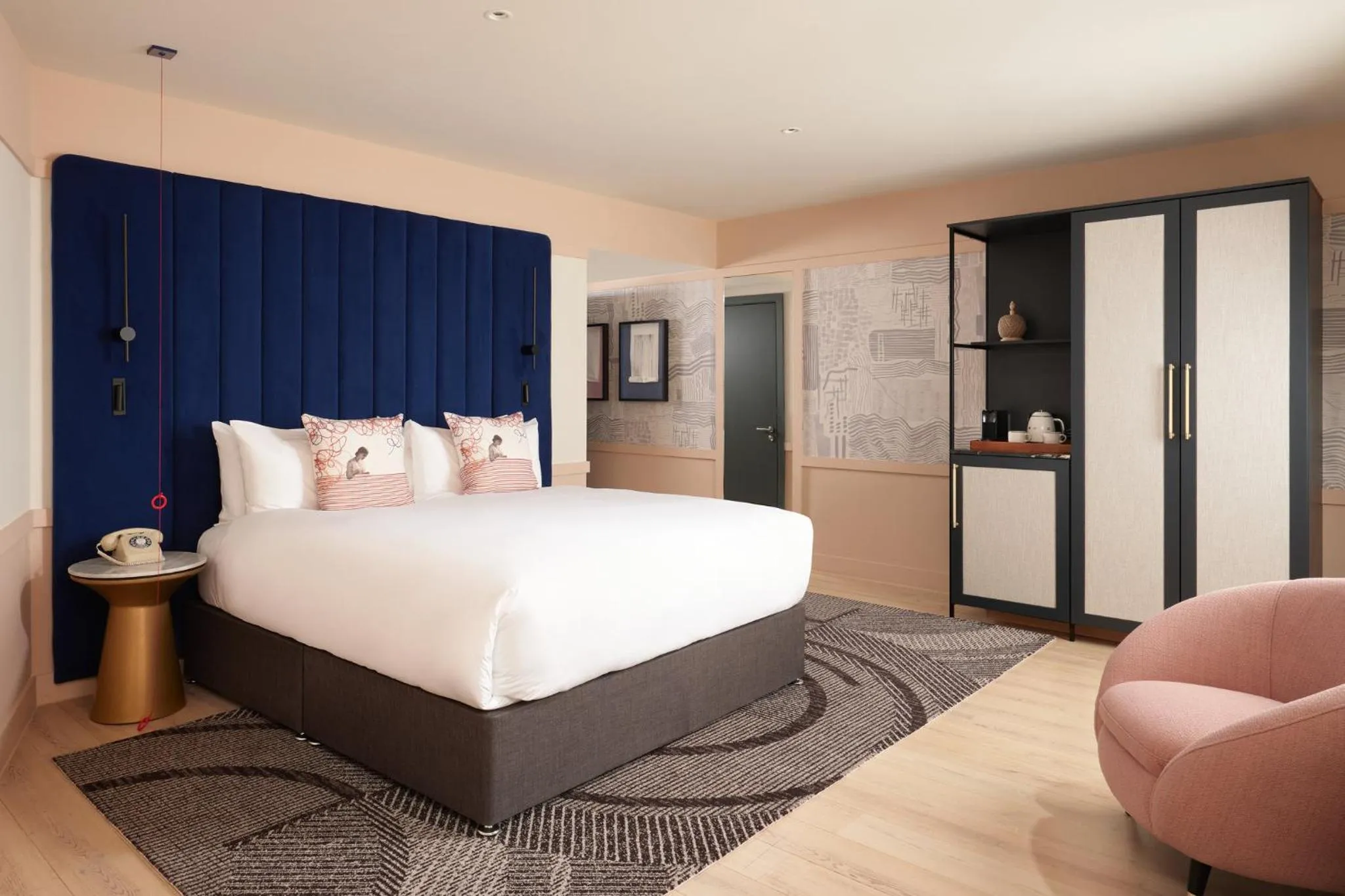 Standard King Room - Accessible in Hotel Indigo Gloucester - The Forum by IHG