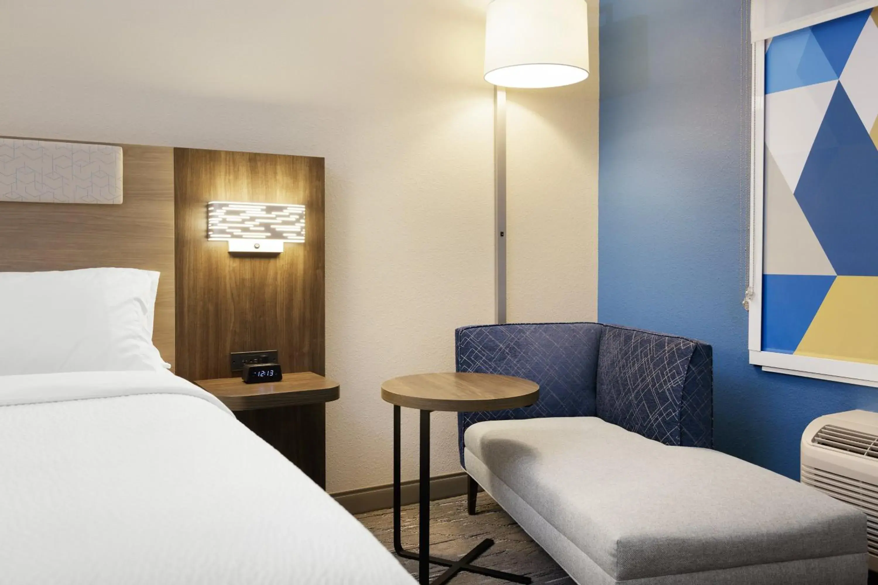 Standard King Room with Mobility Accessible Roll-In Shower in Holiday Inn Express & Suites Sparks Reno East by IHG Standard King Room with Mobility Accessible Roll-In Shower in Holiday Inn Express & Suites Sparks Reno East by IHG