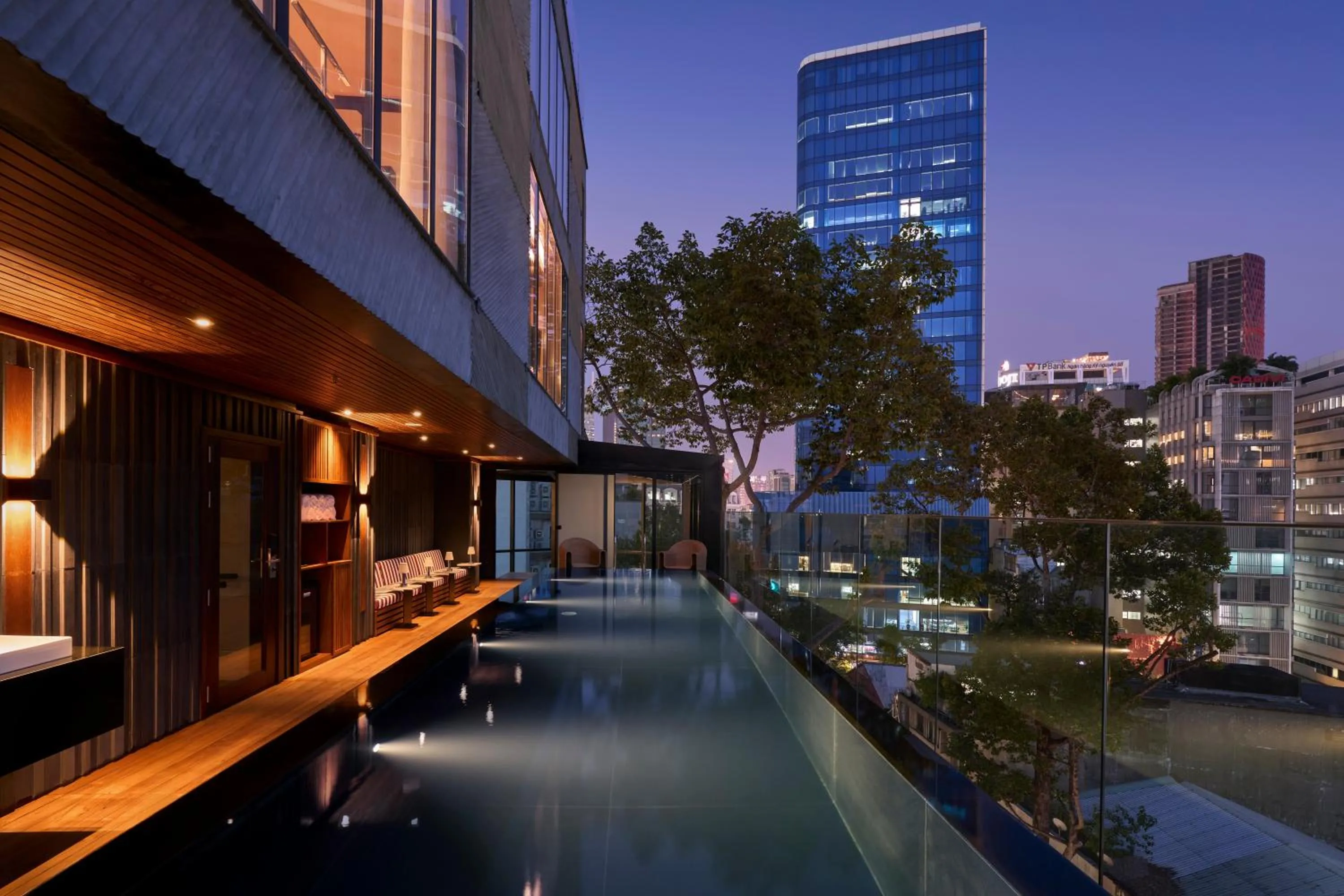 Night in Rêve Ho Chi Minh City, Vignette Collection by IHG
