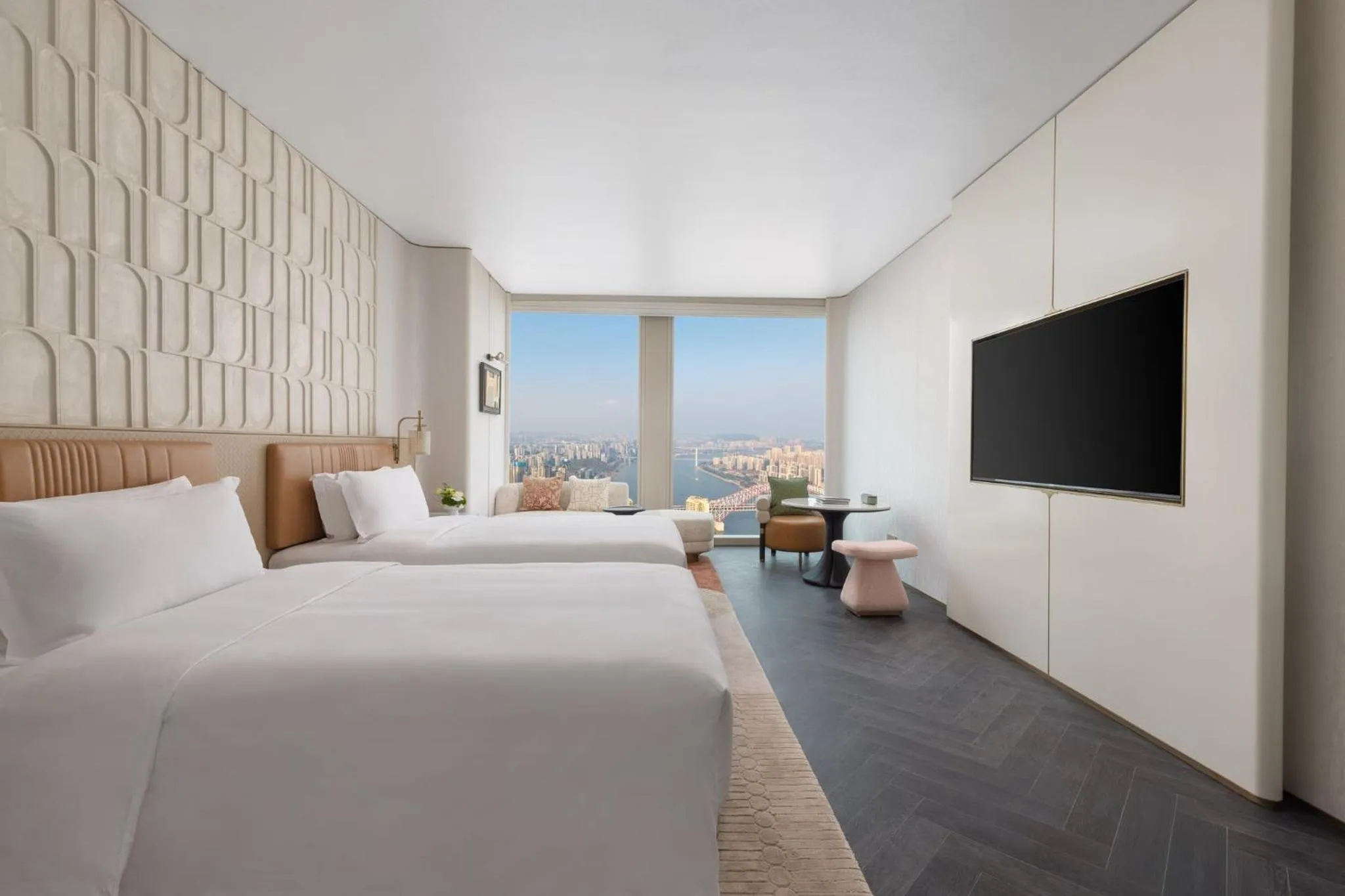 Photo of the whole room, Bed in Vignette Collection TFT Chongqing by IHG