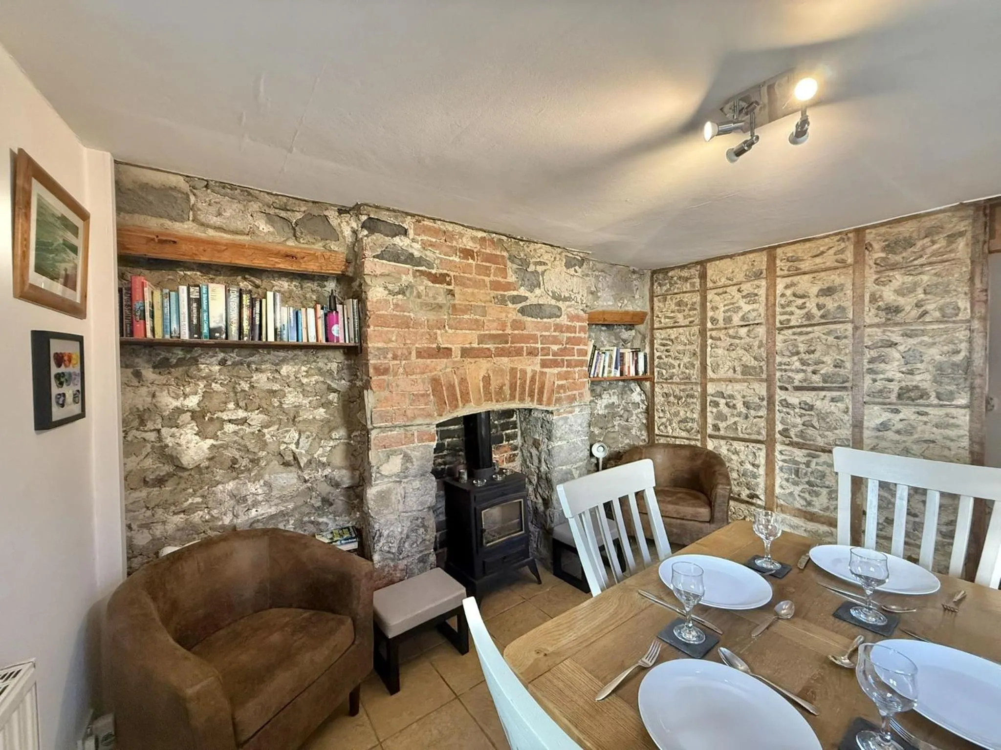 Property building in Rona Cottage