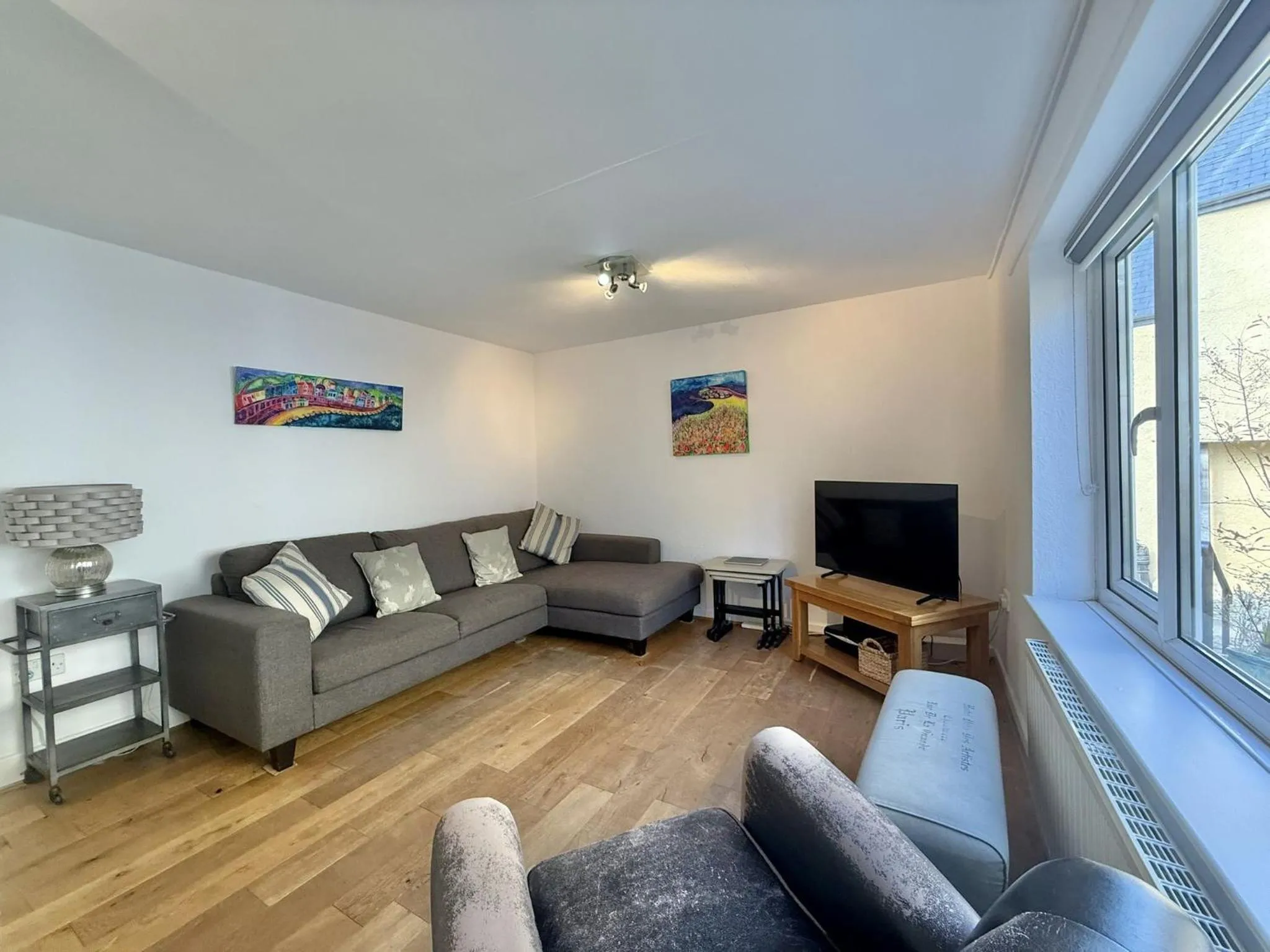 Property building in Rona Cottage