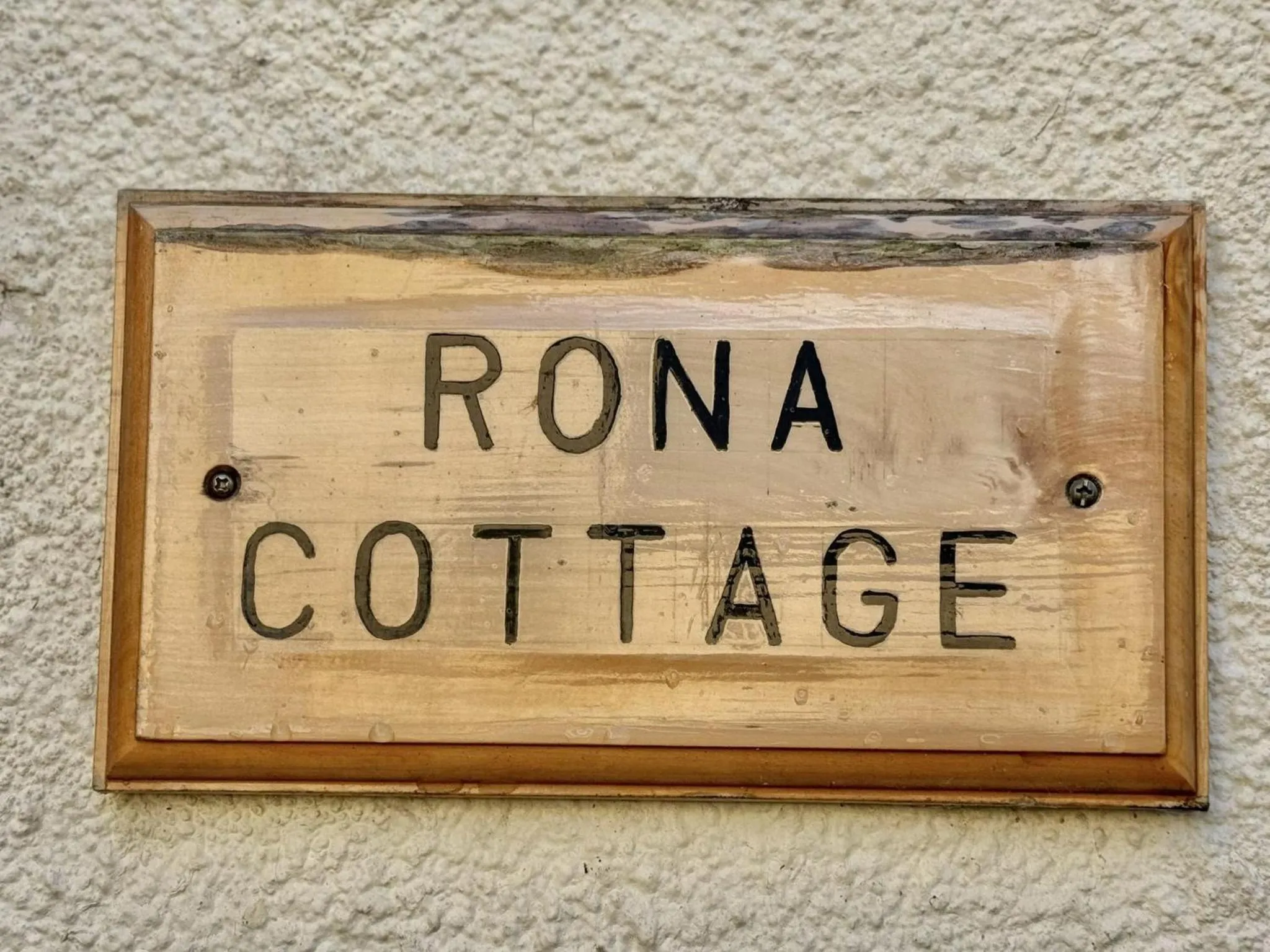 Property building in Rona Cottage