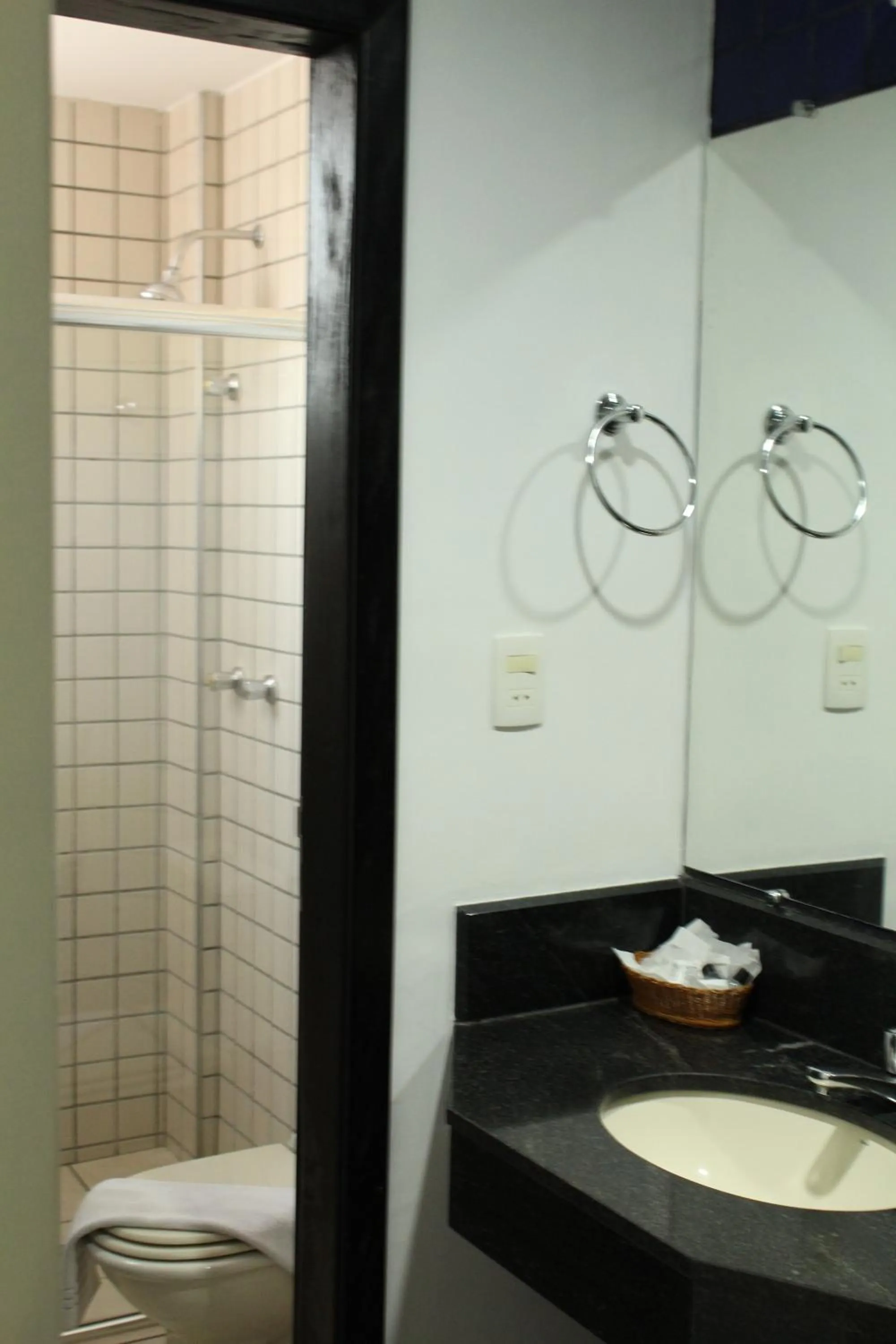 Toilet in Hotel Dom Henrique