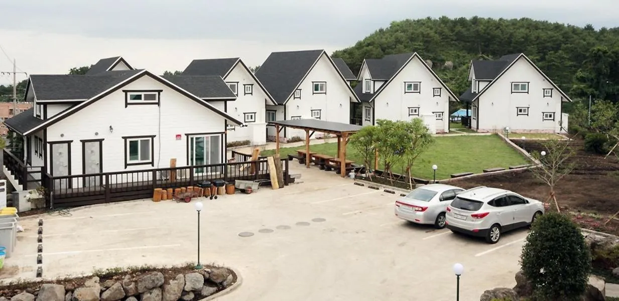 Zain Village pension