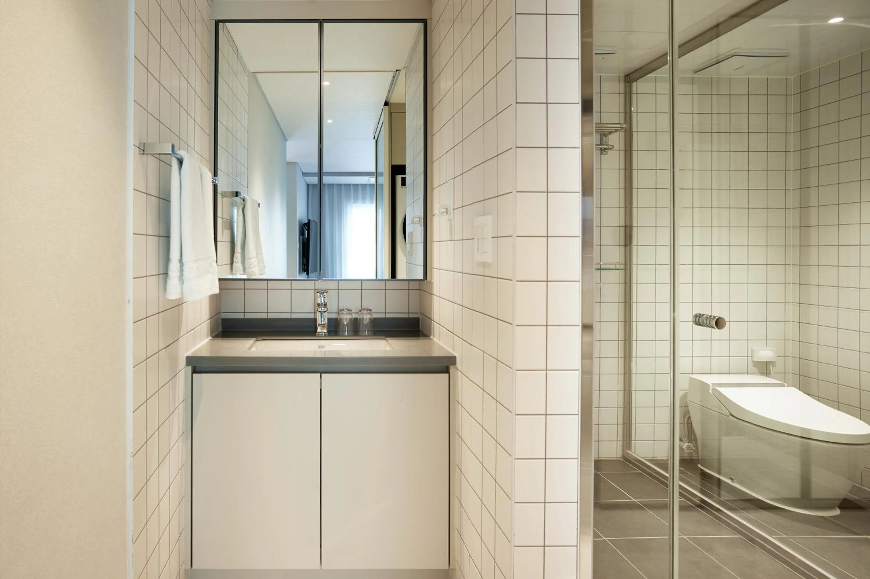 Bathroom in Yeouido Park Hotel