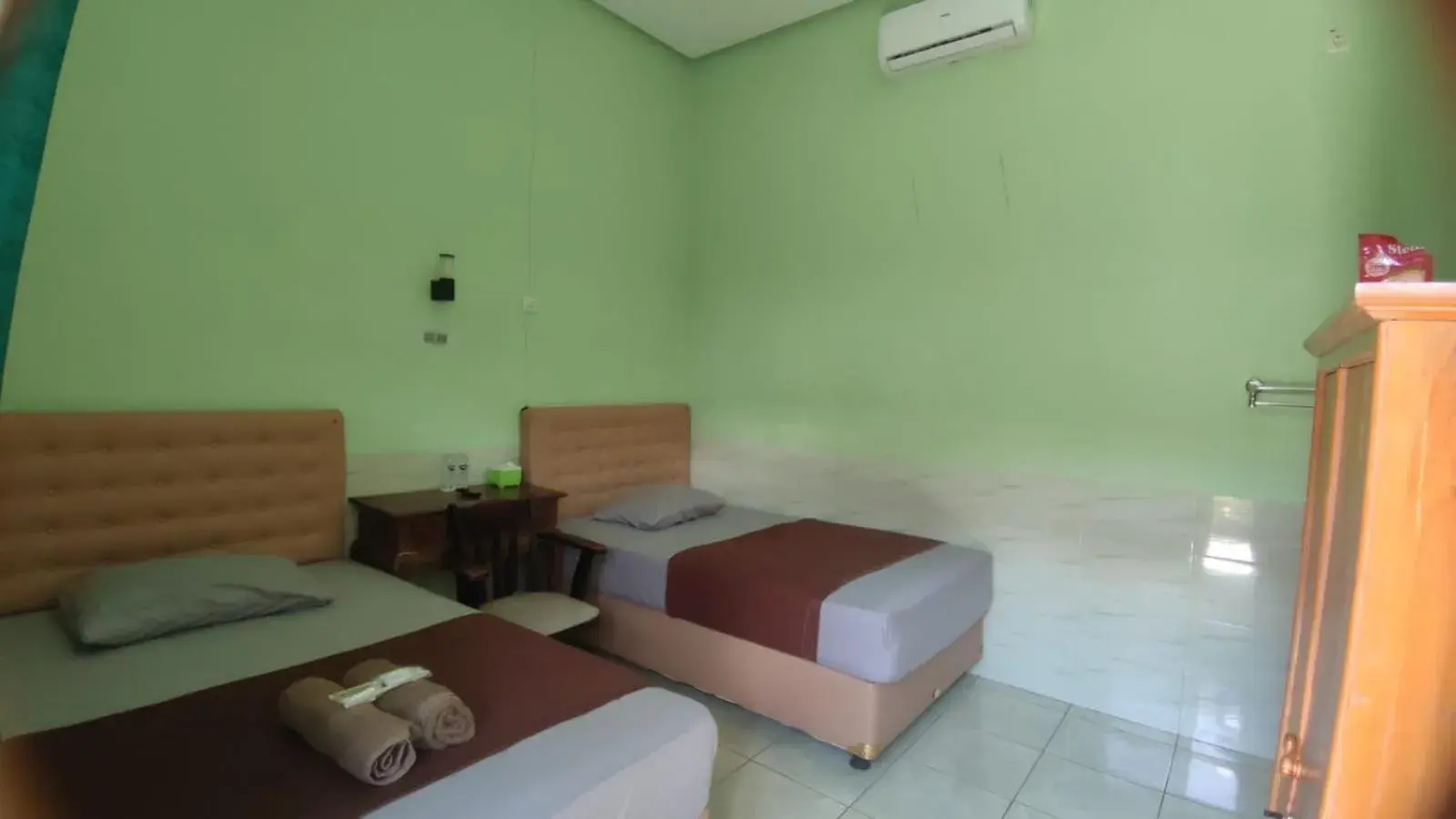 Bed in Hotel Antik Bed in Hotel Antik