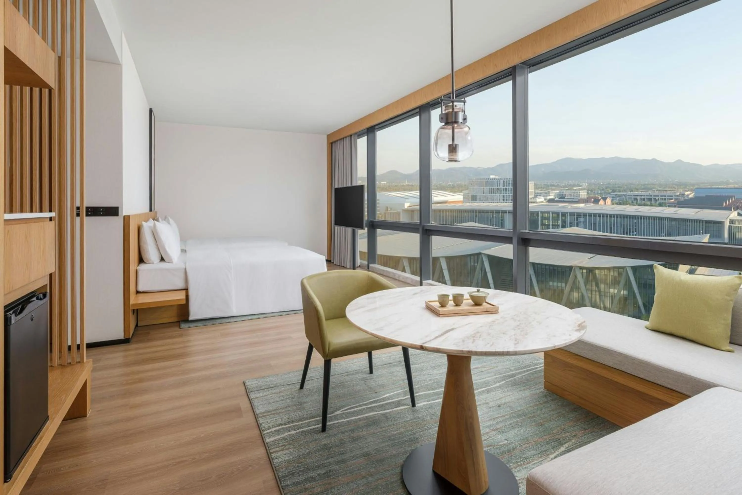 Photo of the whole room, Bed in Fairfield by Marriott Deqing