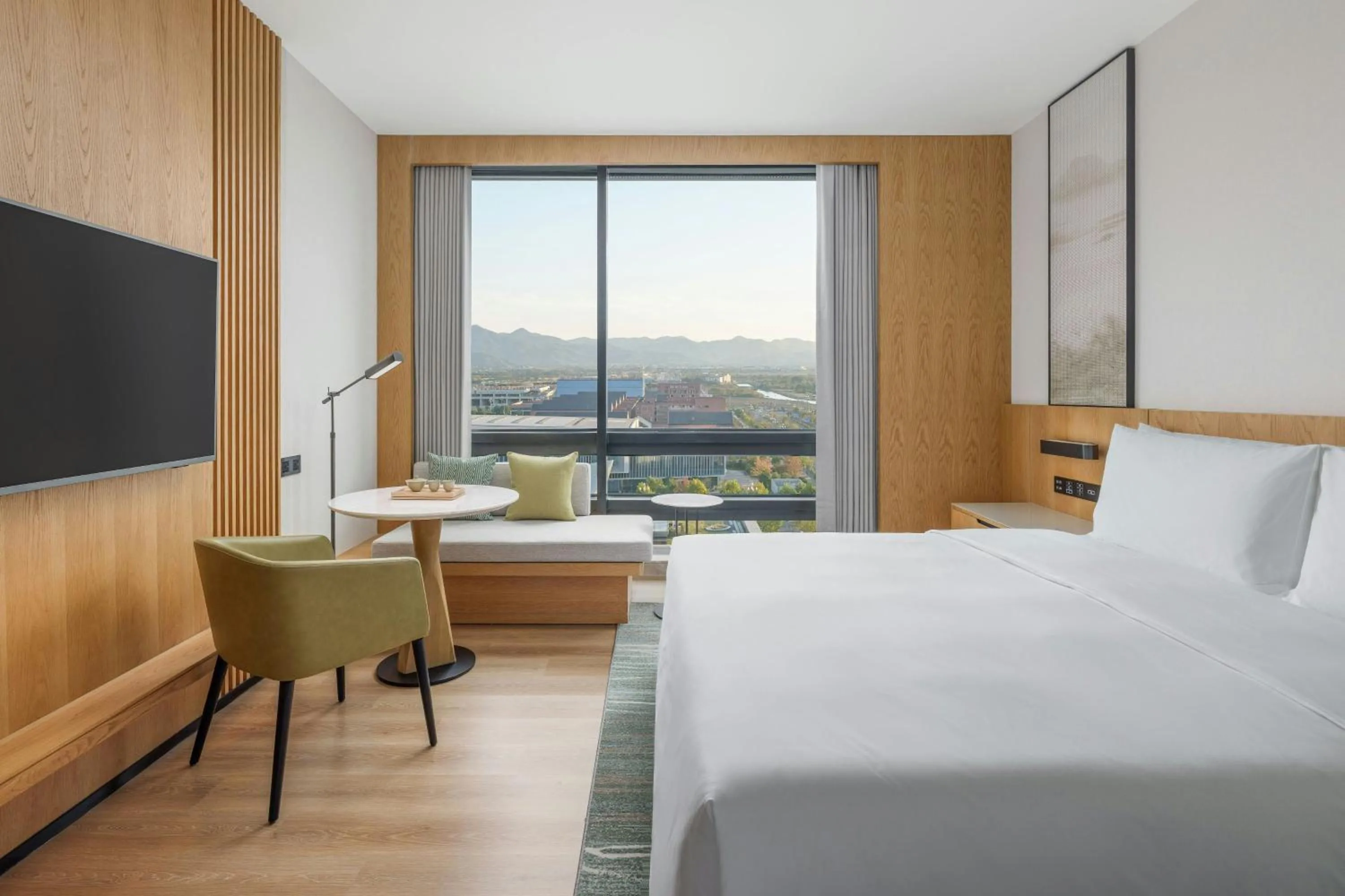 Photo of the whole room, Bed in Fairfield by Marriott Deqing