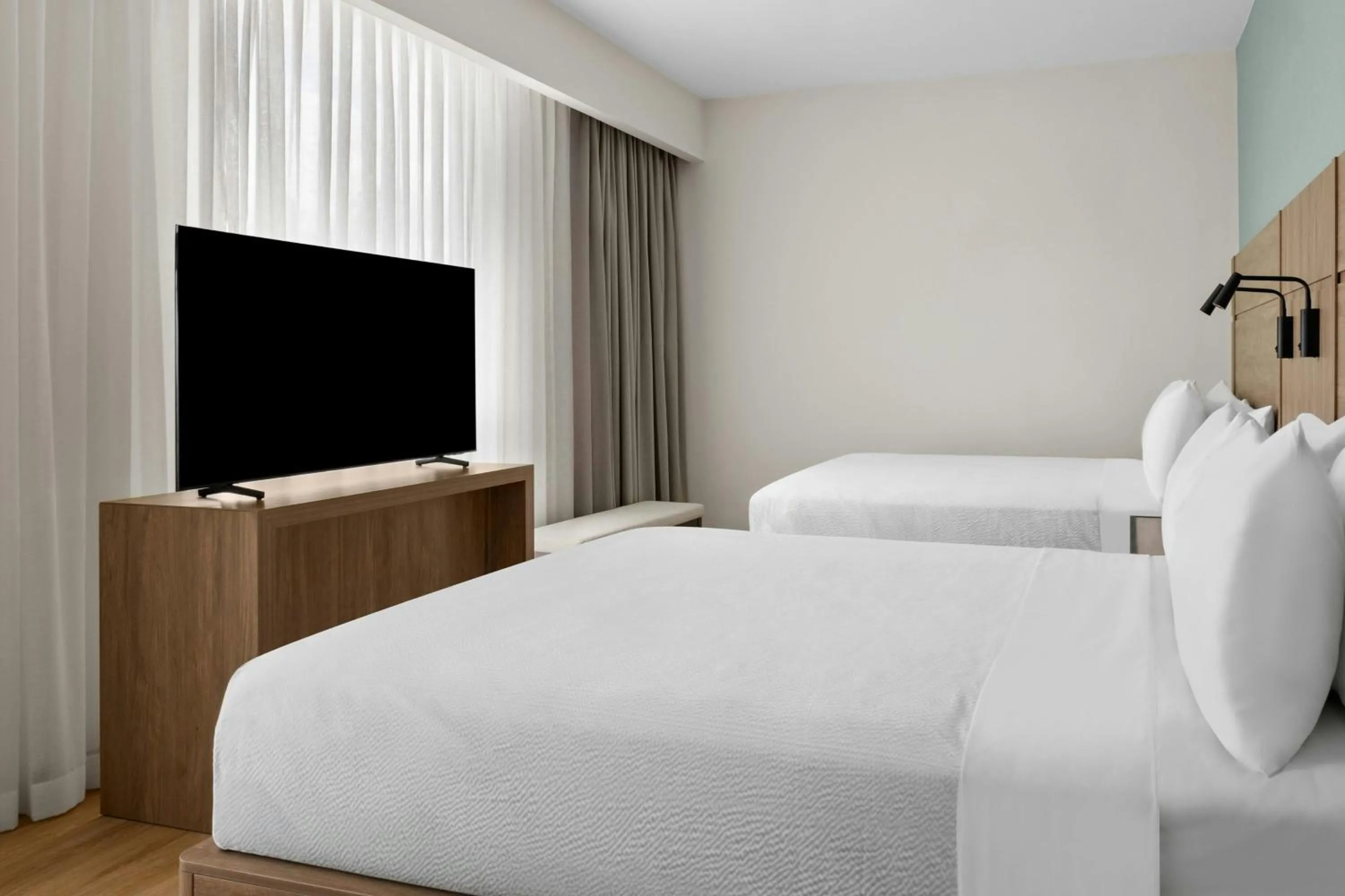 One-Bedroom Suite with Two Queen Beds and City View in Residence Inn by Marriott San Jose Alajuela el Coyol
