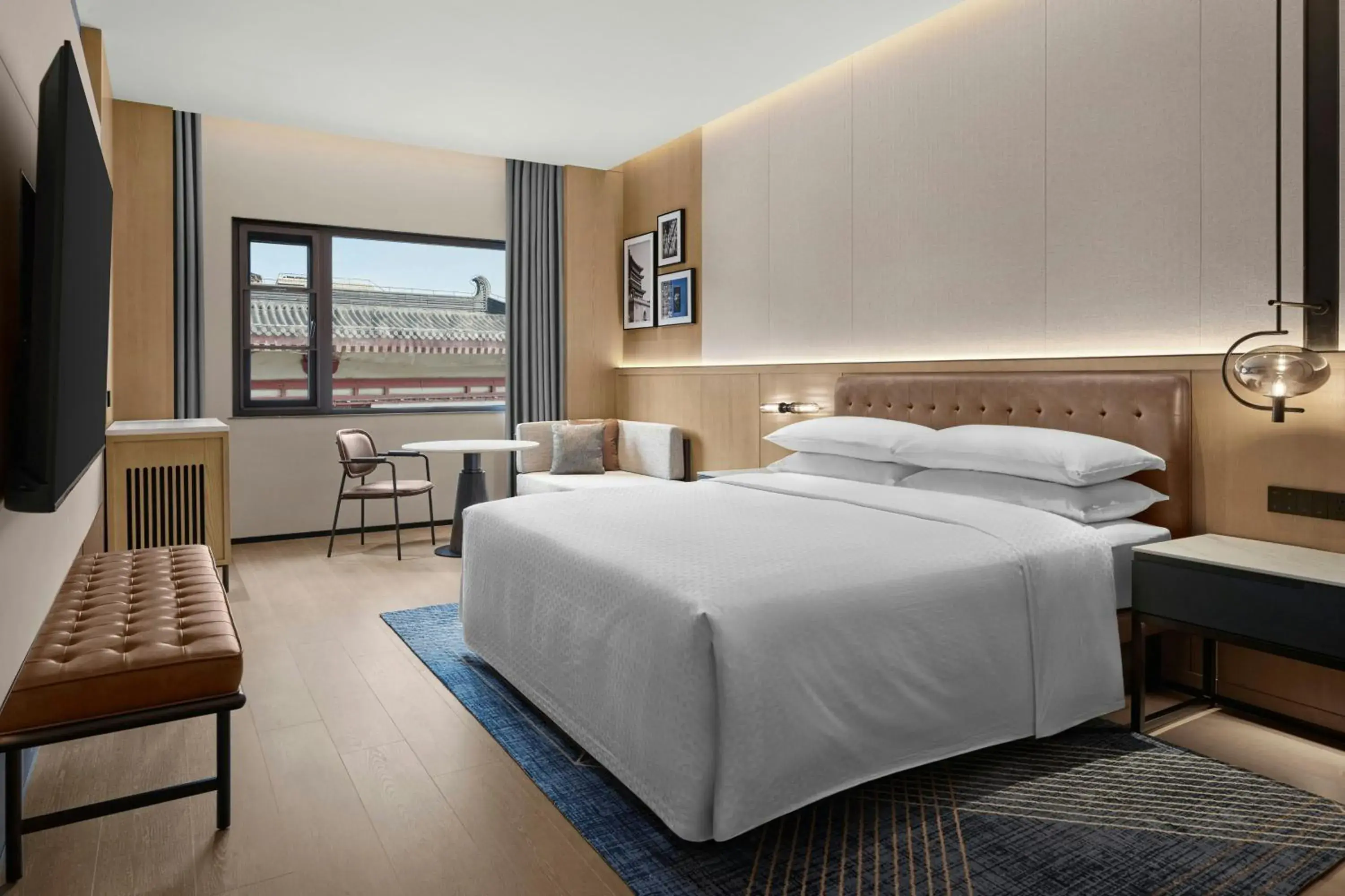 Elegant King Room in Four Points by Sheraton Xi'an Bell Tower Elegant King Room in Four Points by Sheraton Xi'an Bell Tower