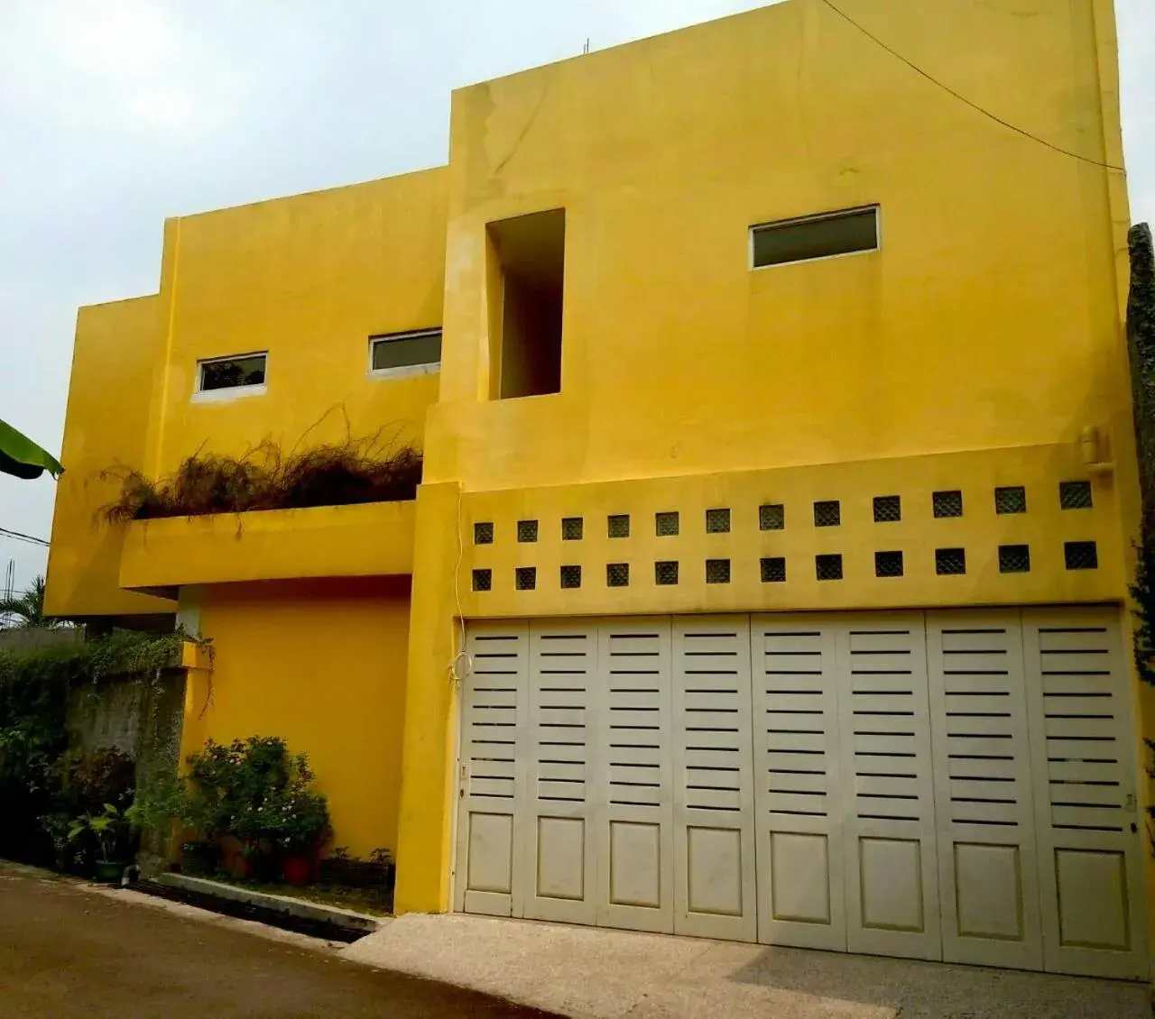Penginapan Rumah Kuning Syariah Penginapan Rumah Kuning Syariah