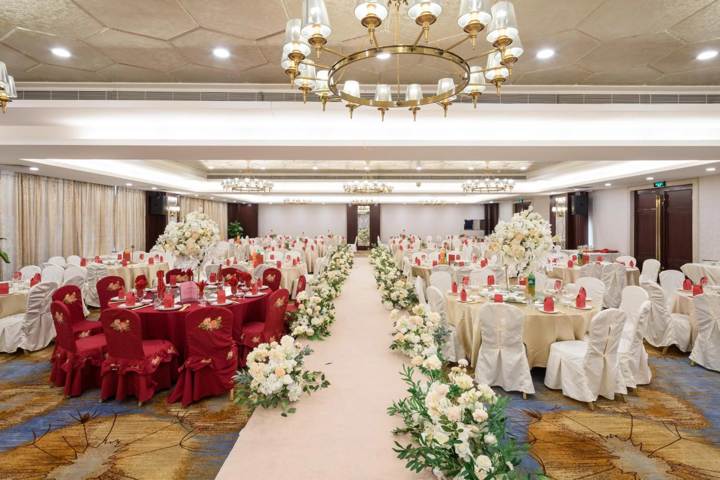 Banquet/Function facilities in Maoming International Hotel