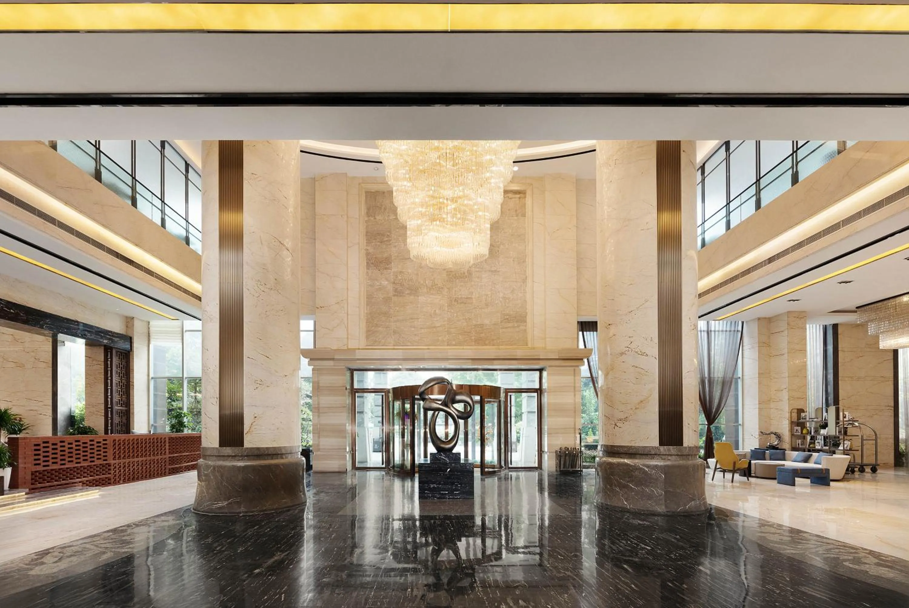 Lobby or reception in Crowne Plaza Dujiangyan by IHG