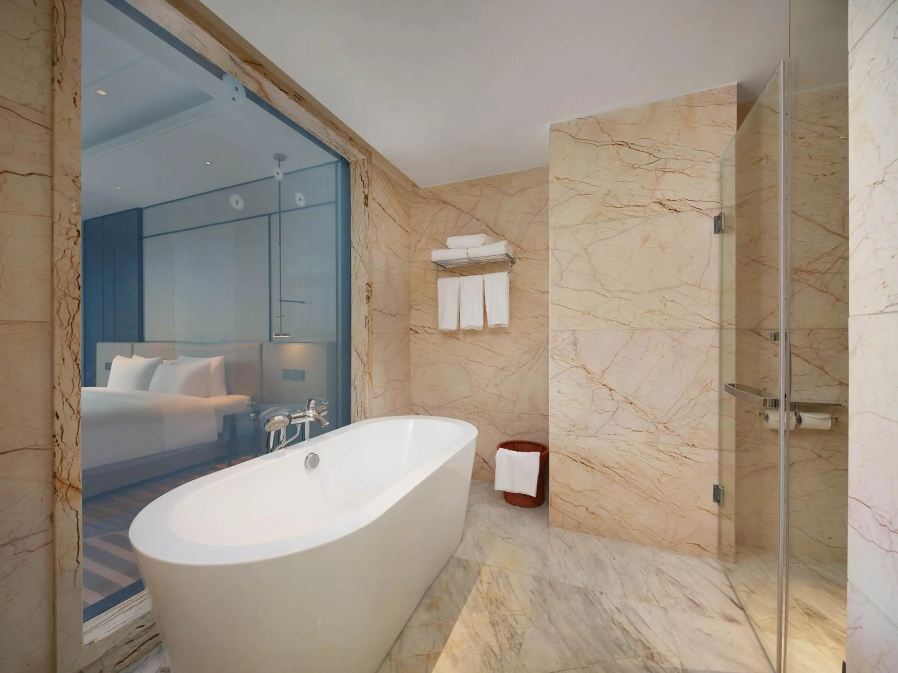 Bath in Crowne Plaza Dujiangyan by IHG