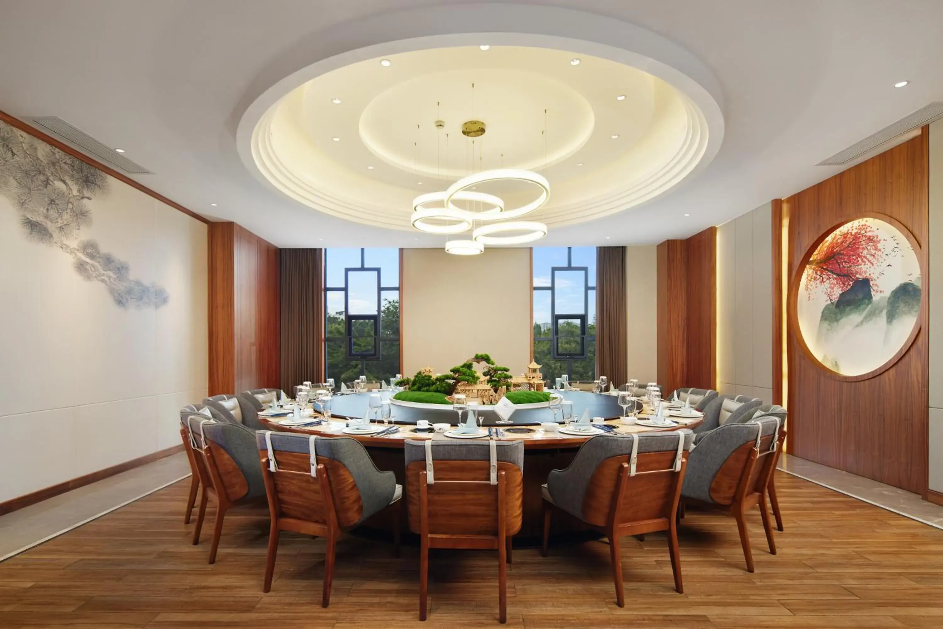 Restaurant/places to eat in Crowne Plaza Dujiangyan by IHG Restaurant/places to eat in Crowne Plaza Dujiangyan by IHG