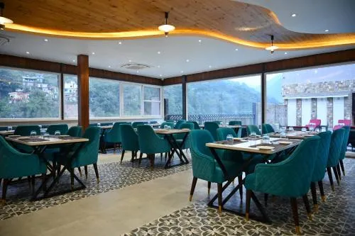 Amritara Chakra River Resort