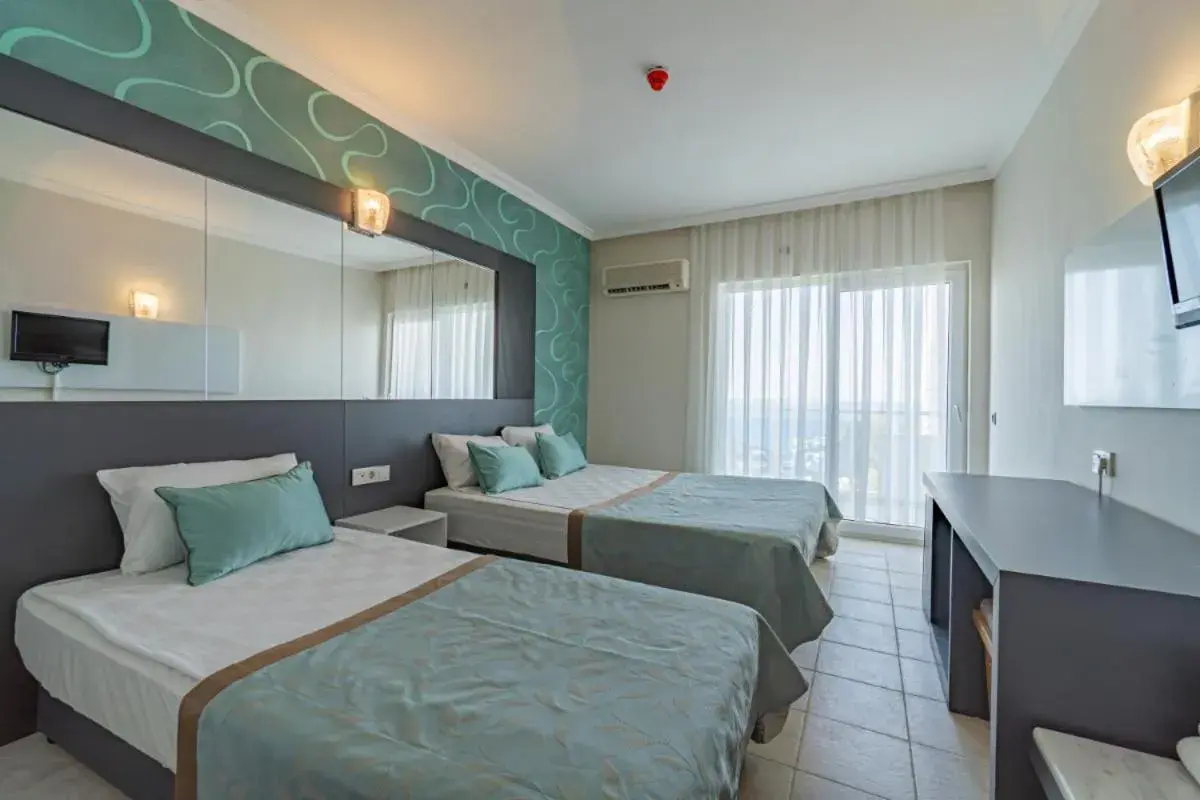 Triple Room - single occupancy in Club Sun Paradise Hotel Triple Room - single occupancy in Club Sun Paradise Hotel