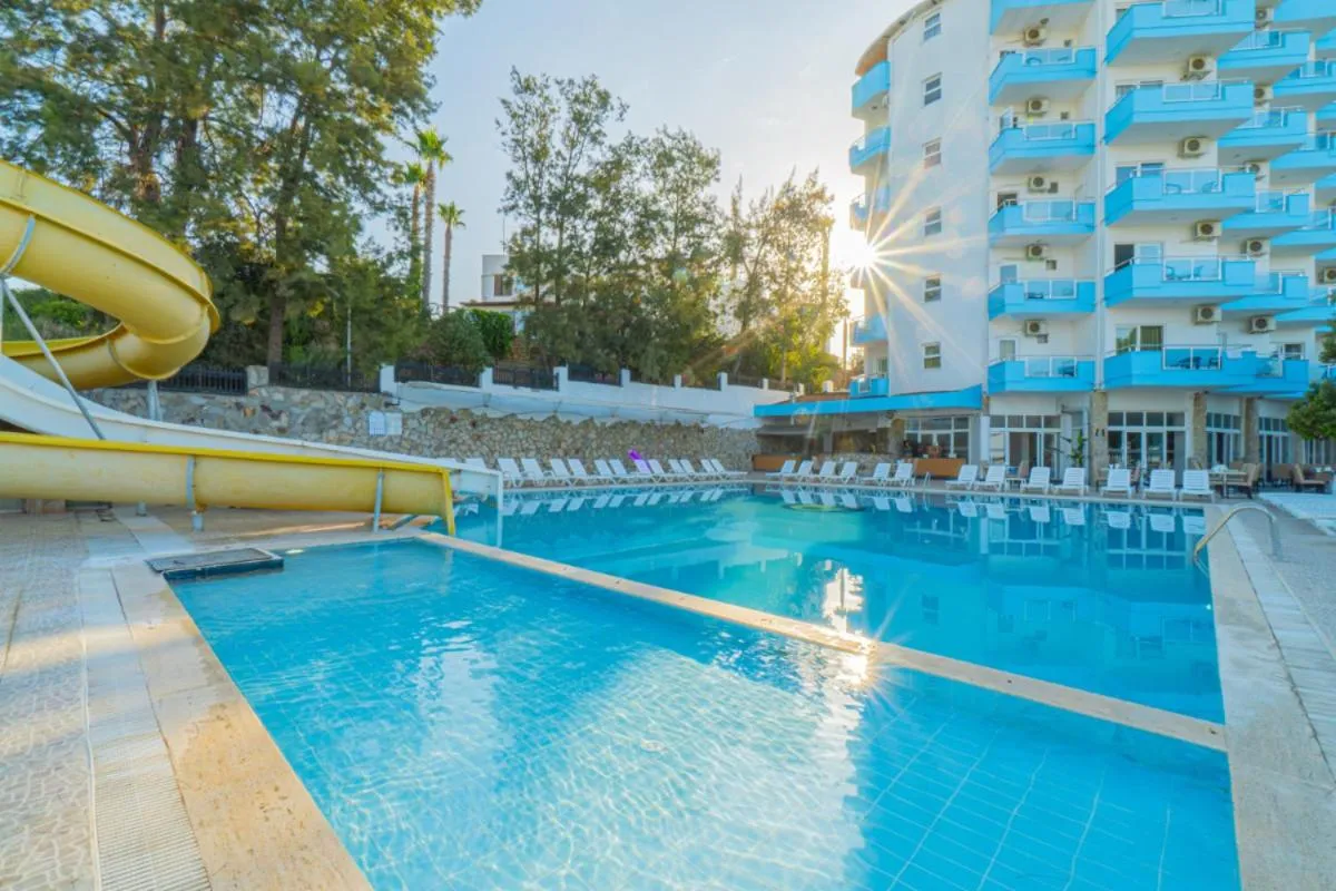 Club Sun Paradise Hotel