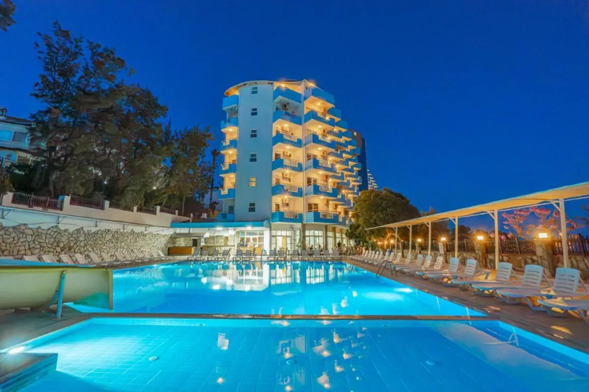 Club Sun Paradise Hotel