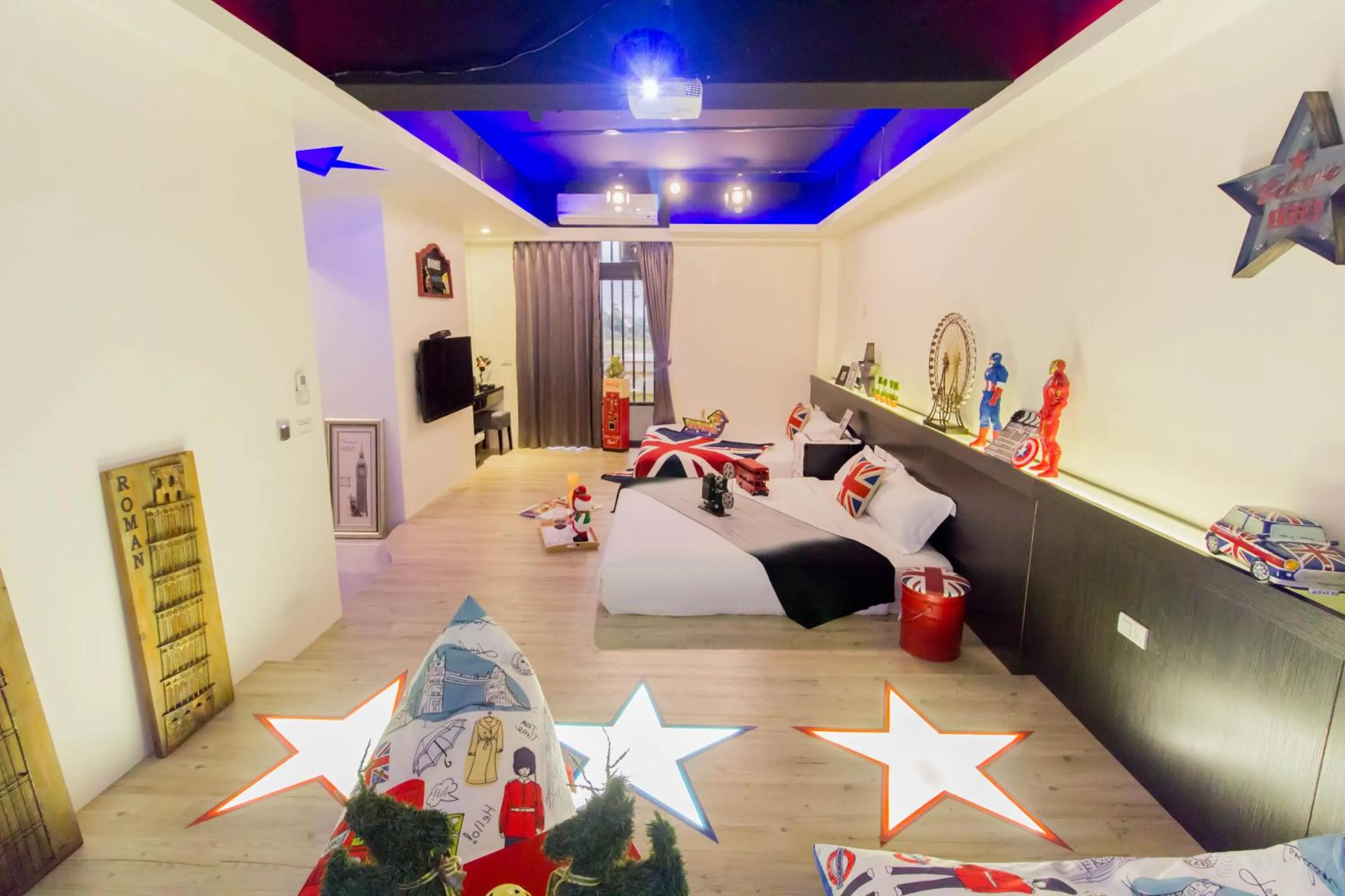 Photo of the whole room, Bed in 宜蘭I Do主題電梯民宿