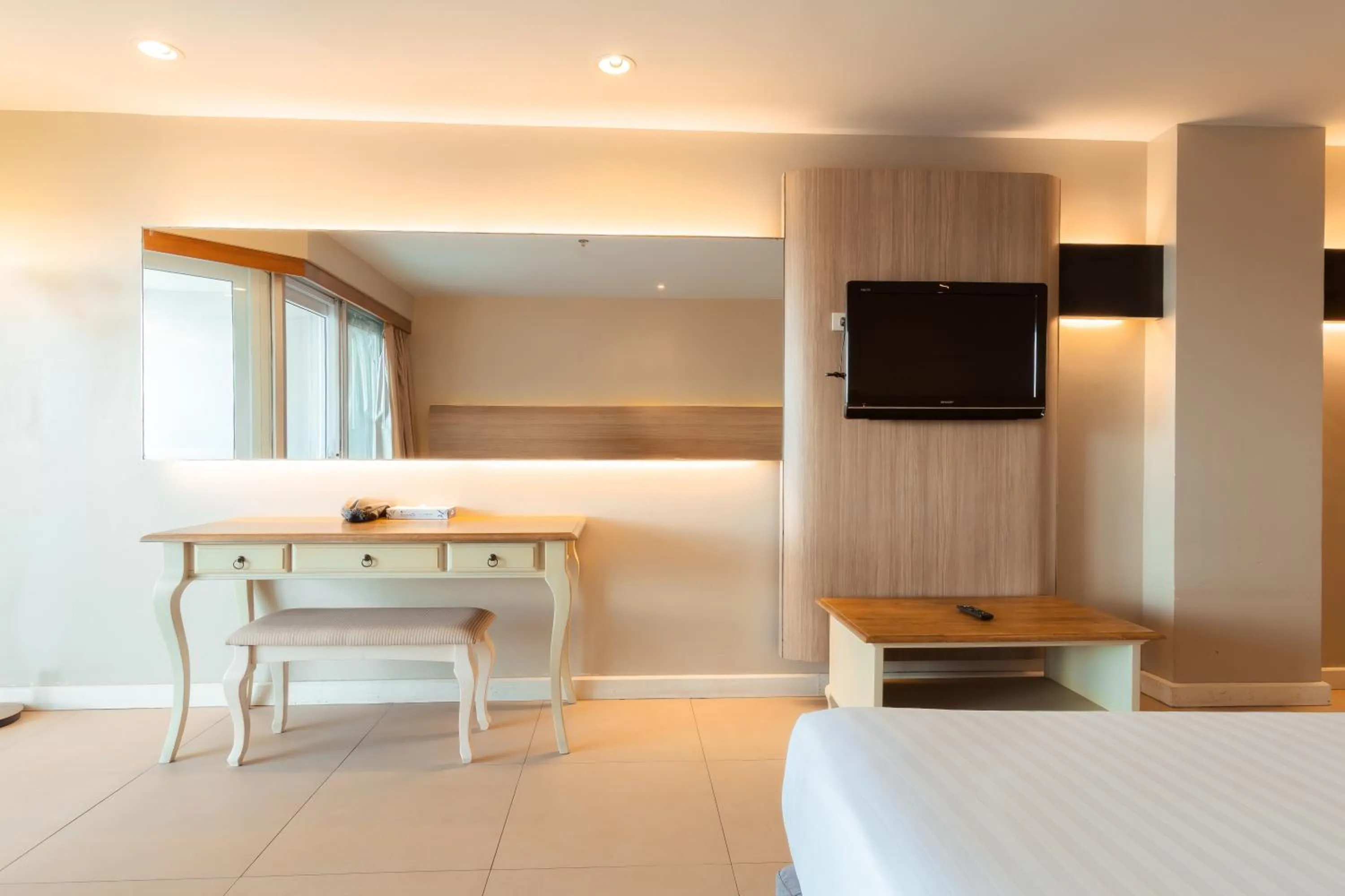 Bed in Sandy Spring Hotel