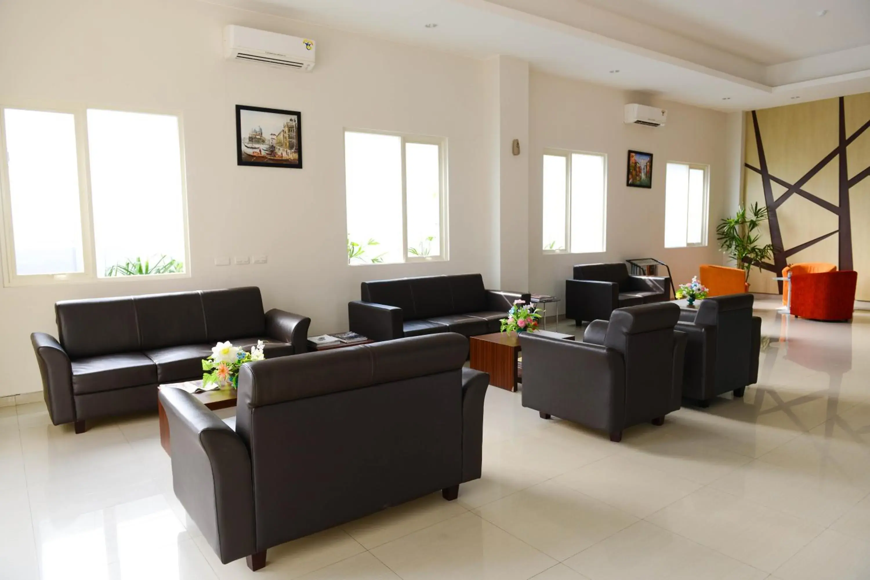 Lobby or reception in Midtown Xpress Sampit - Kalimantan Tengah Lobby or reception in Midtown Xpress Sampit - Kalimantan Tengah