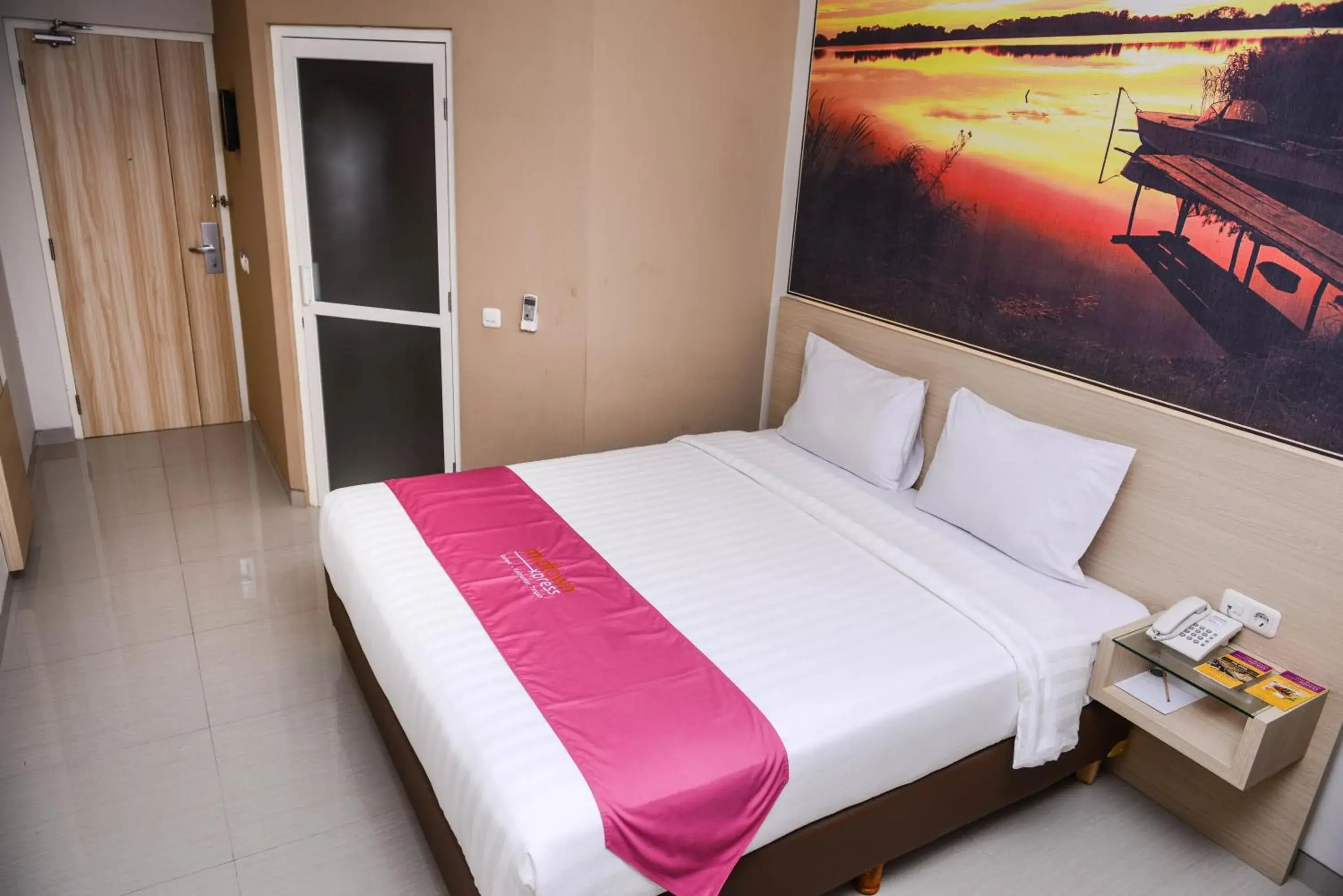 Bedroom, Bed in Midtown Xpress Sampit - Kalimantan Tengah Bedroom, Bed in Midtown Xpress Sampit - Kalimantan Tengah