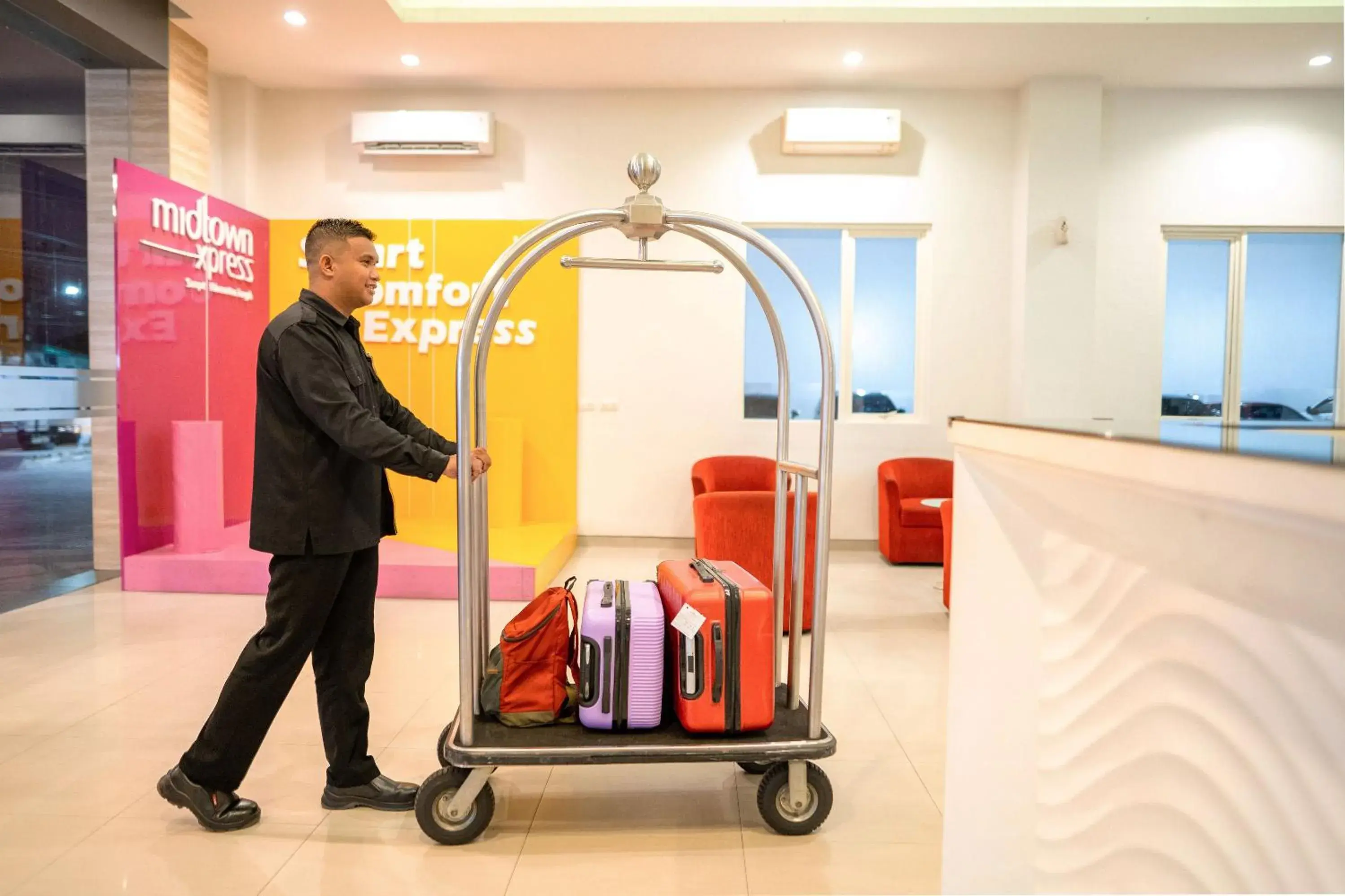 Lobby or reception in Midtown Xpress Sampit - Kalimantan Tengah Lobby or reception in Midtown Xpress Sampit - Kalimantan Tengah