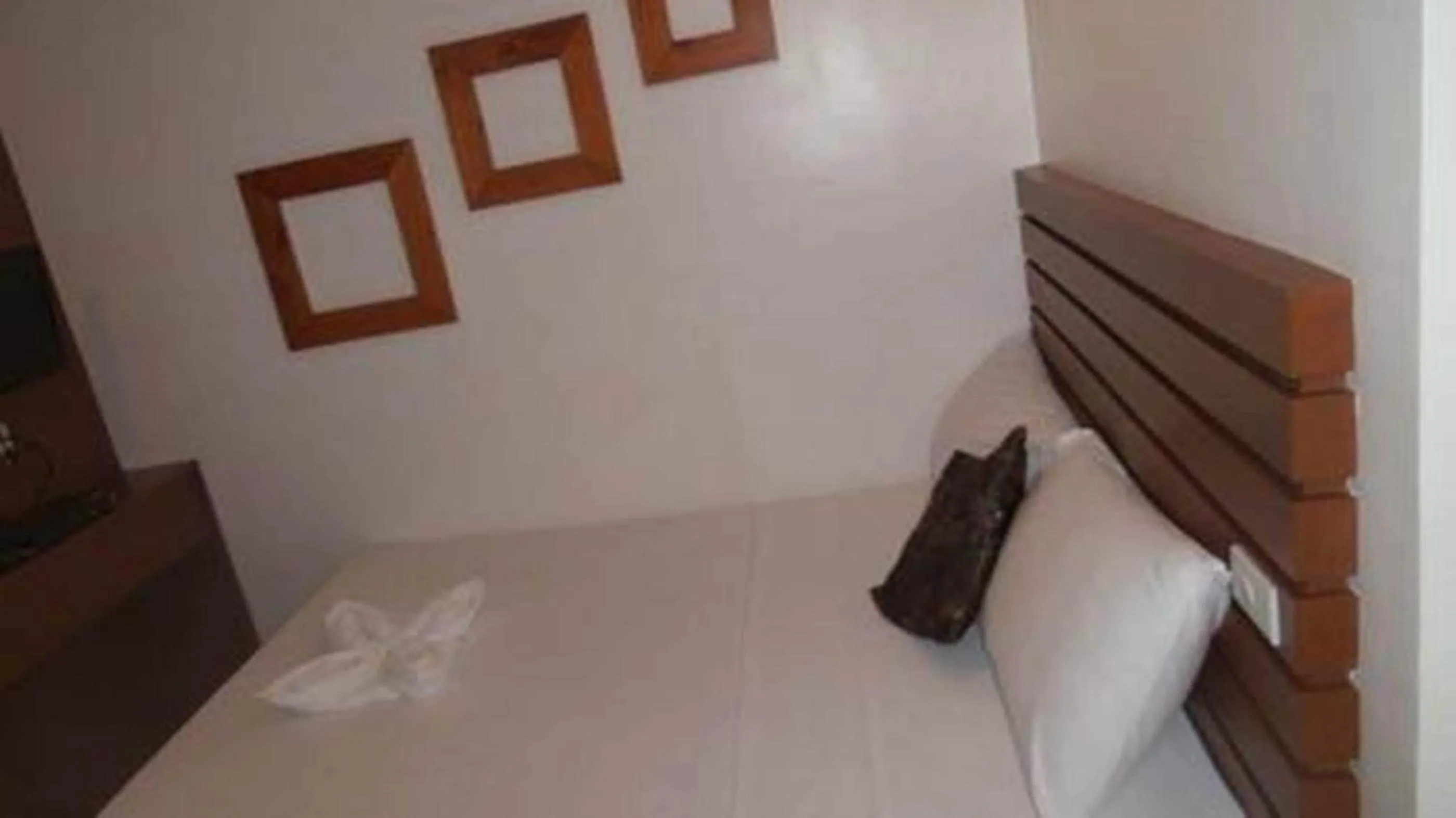 Bed in Abozza Resort